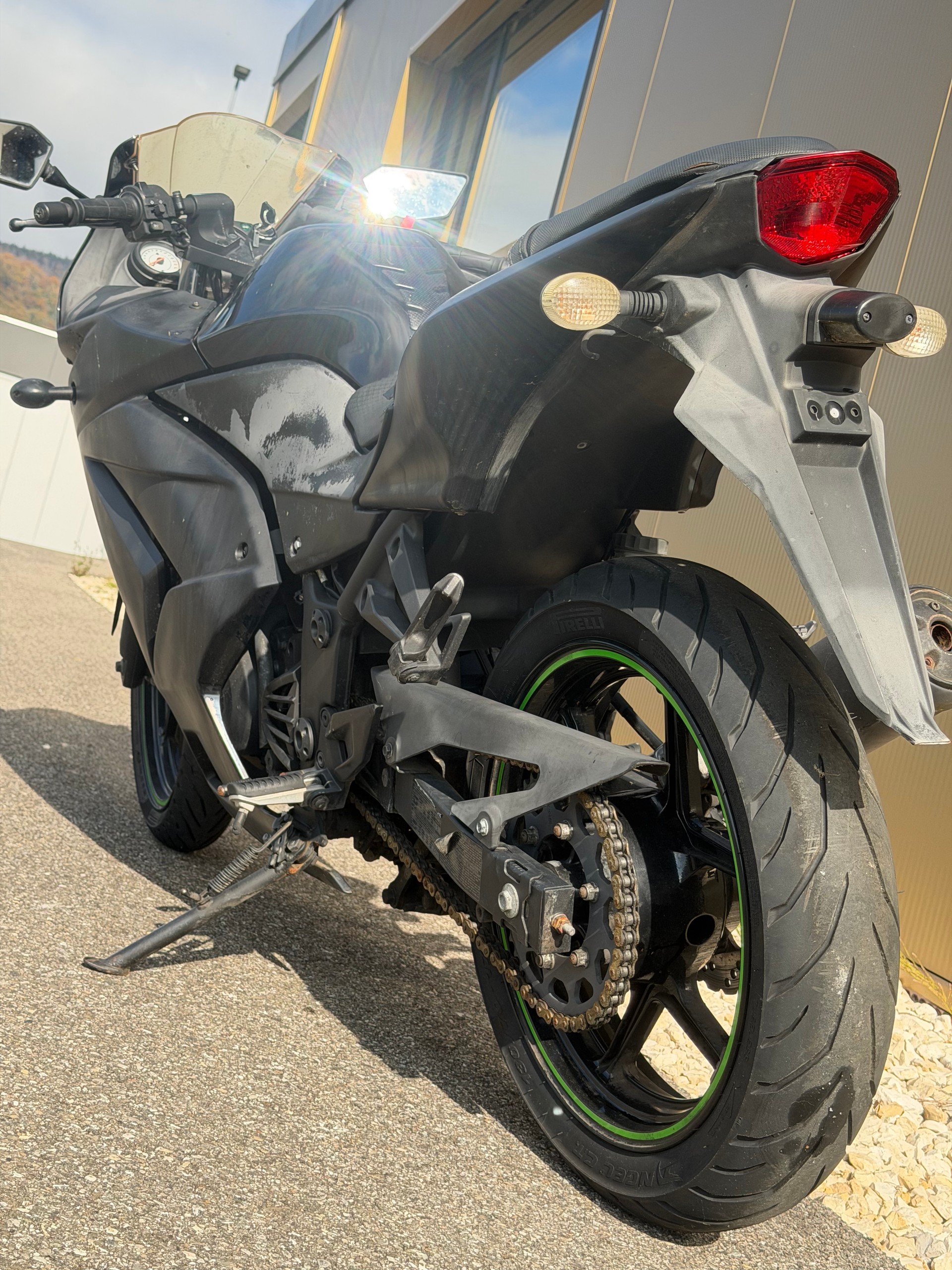 KAWASAKI Ninja 250 R-image-12
