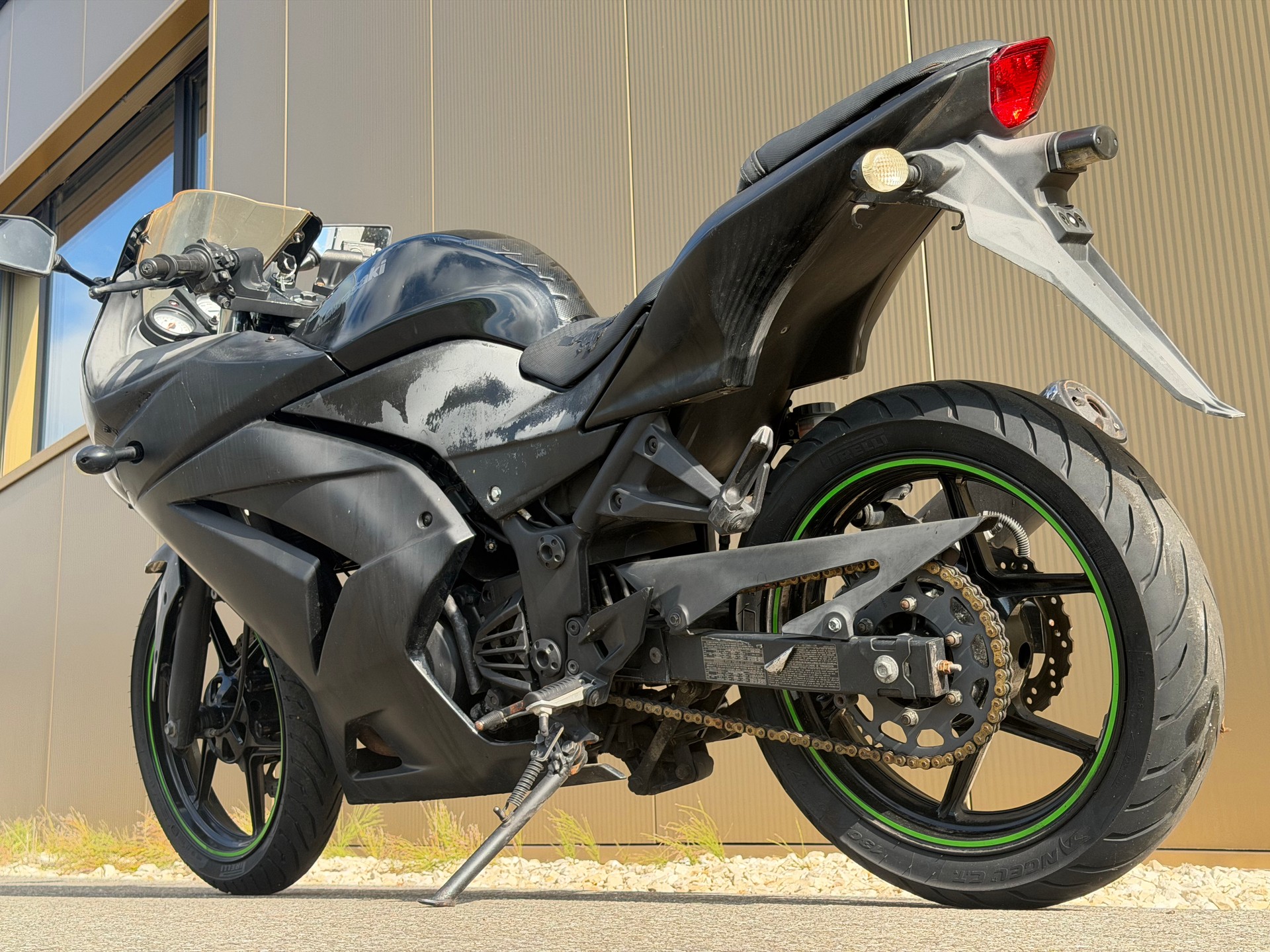 KAWASAKI Ninja 250 R-image-11
