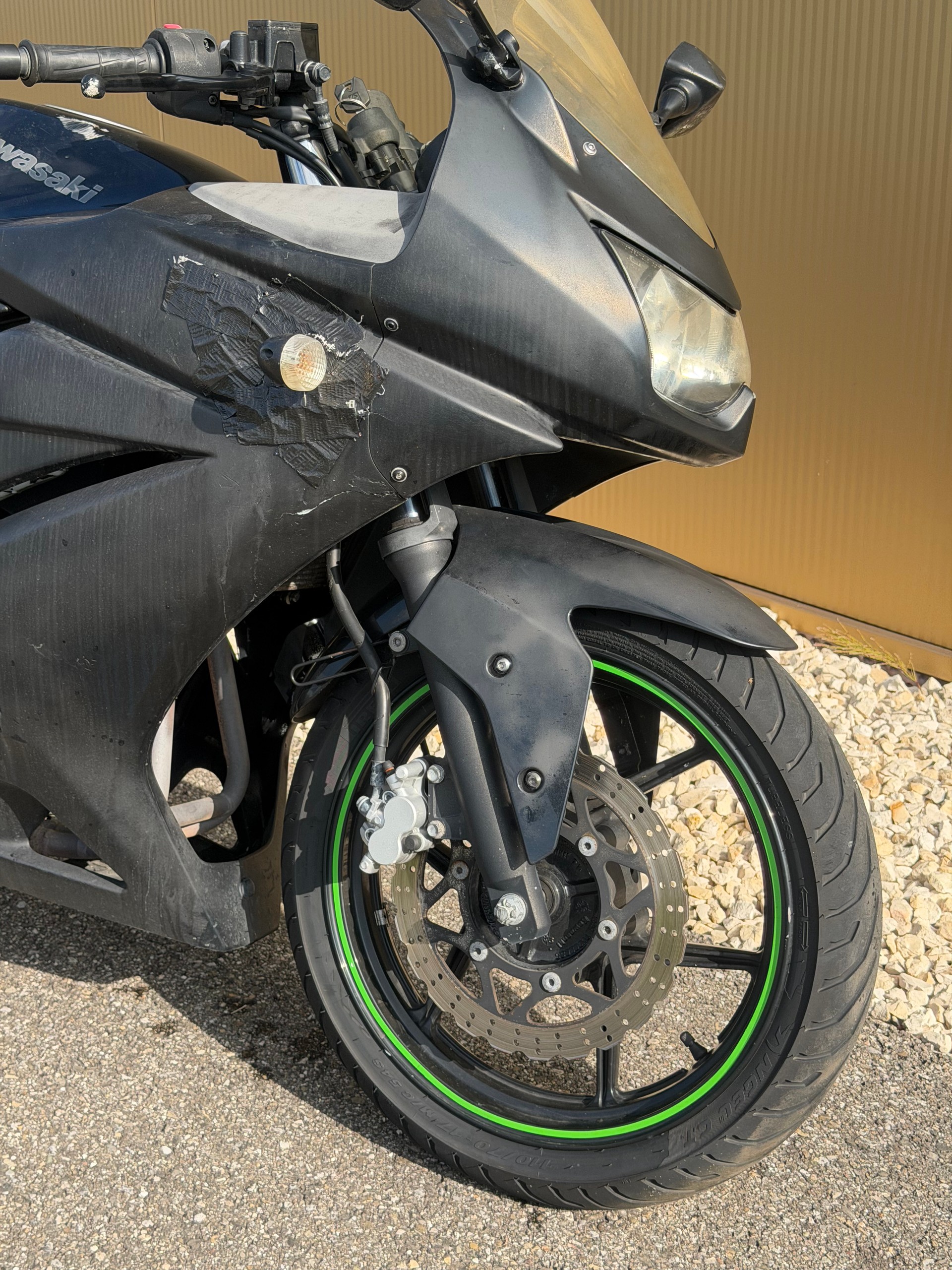 KAWASAKI Ninja 250 R-image-1