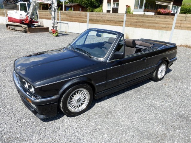 BMW 325i A Cabrio-image-1