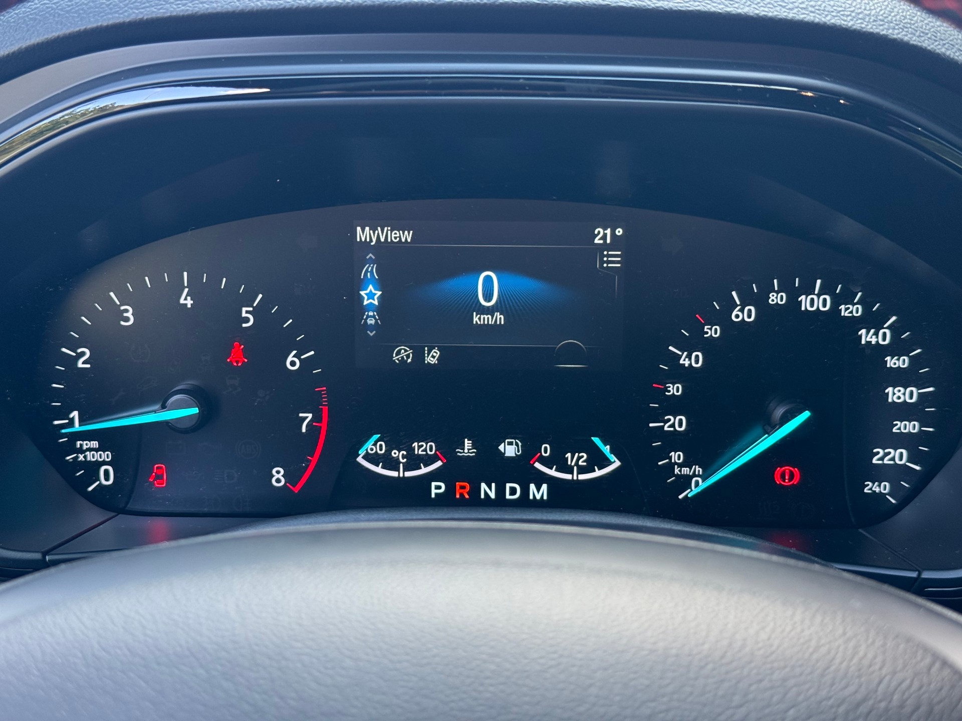 FORD Focus 1.0 MHEV ST-Line LEASING AB 245.66 CHF / MONAT-image-11