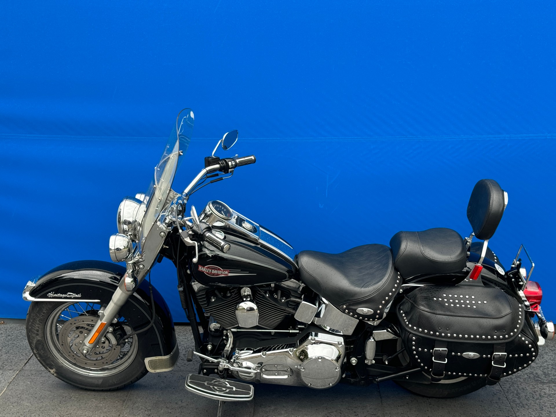 HARLEY-DAVIDSON FLSTCI Softail Classic-image-13