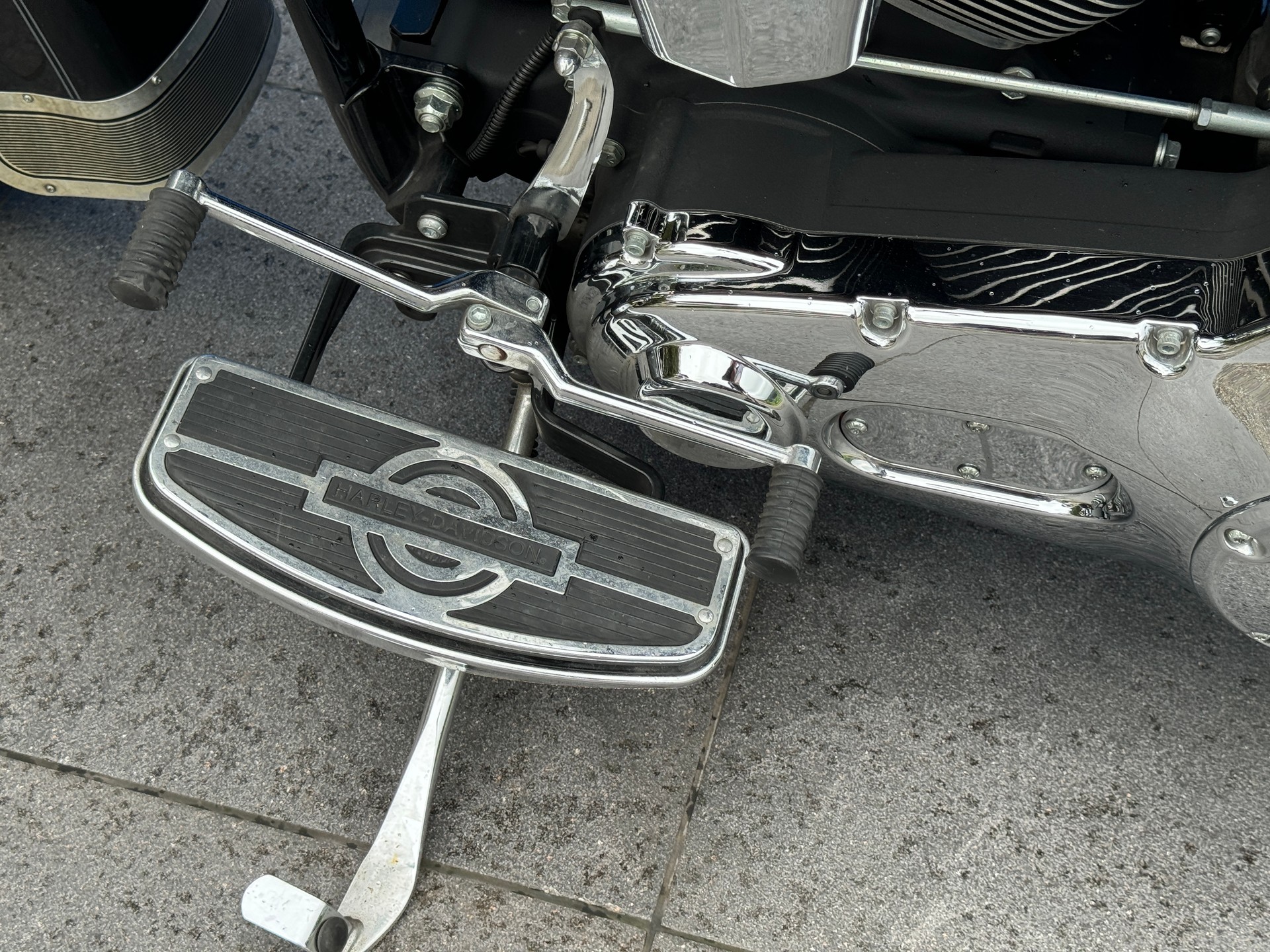 HARLEY-DAVIDSON FLSTCI Softail Classic-image-9