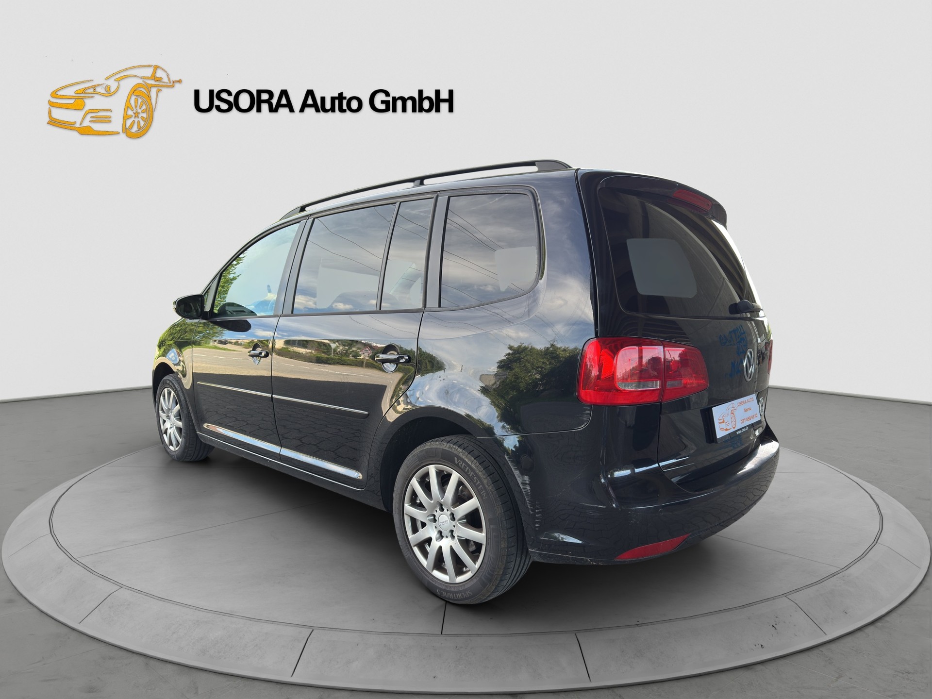 VW TOURAN-image-3