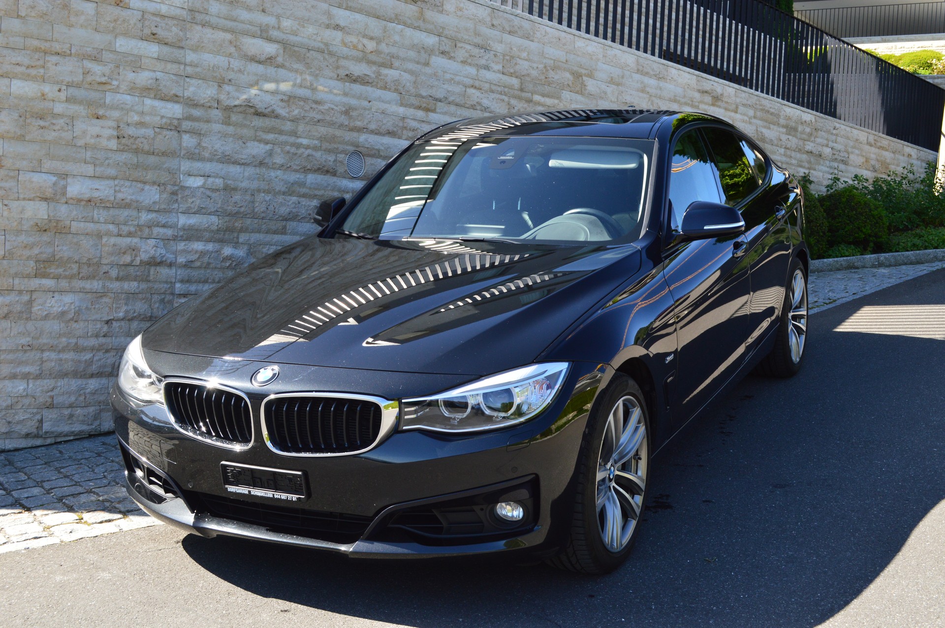 BMW 335i GT xDrive Sport Line Steptronic-image-1