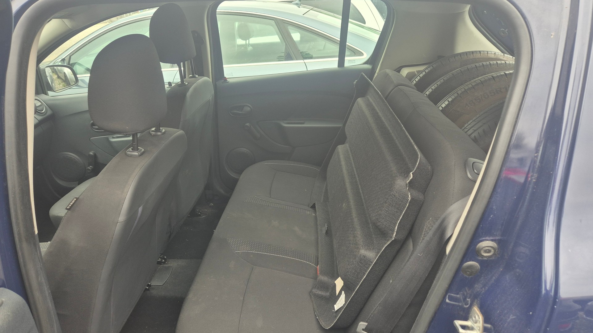 DACIA Sandero 1.0 Lauréate-image-6