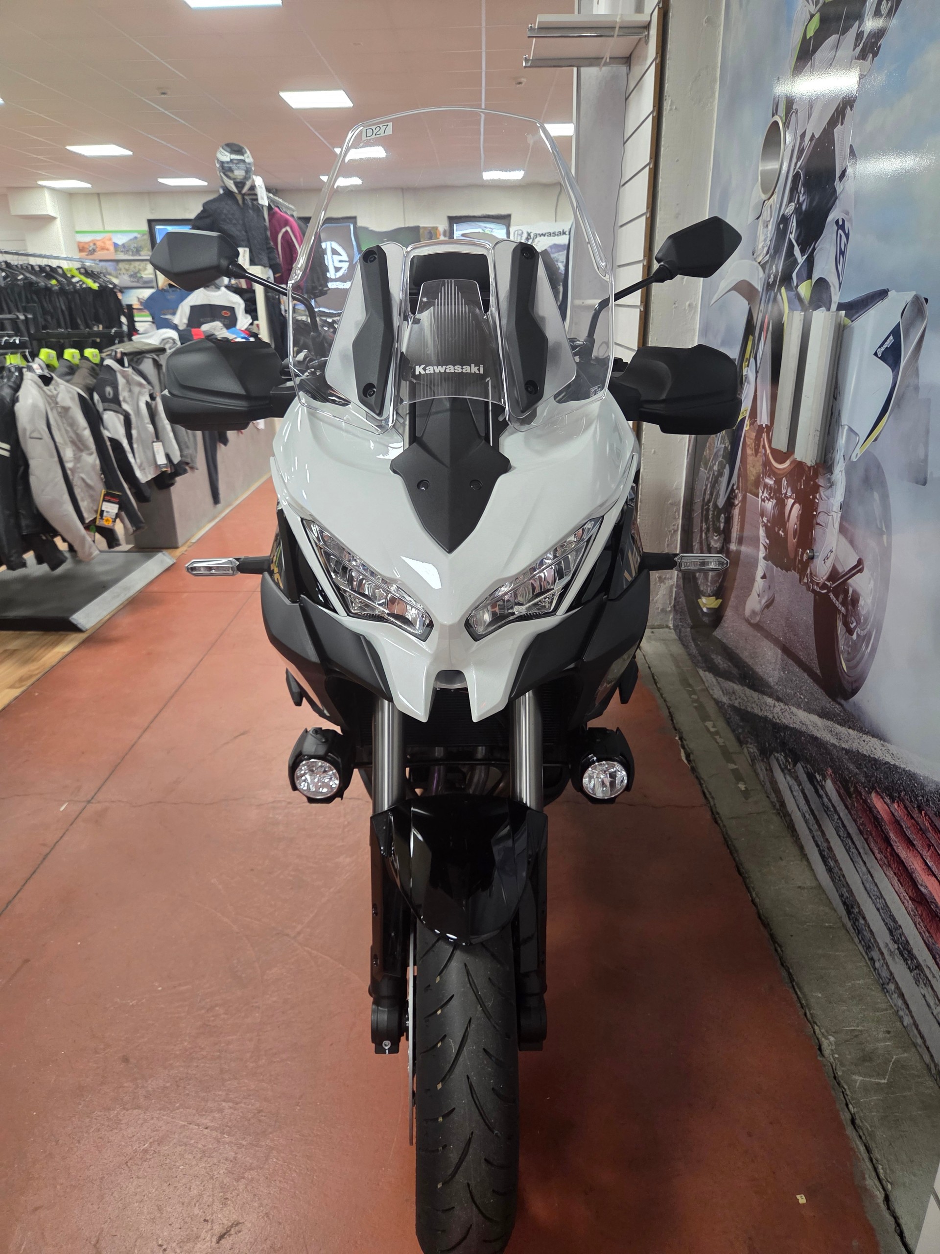 KAWASAKI Versys 1100 SE Grand Tourer-image-1