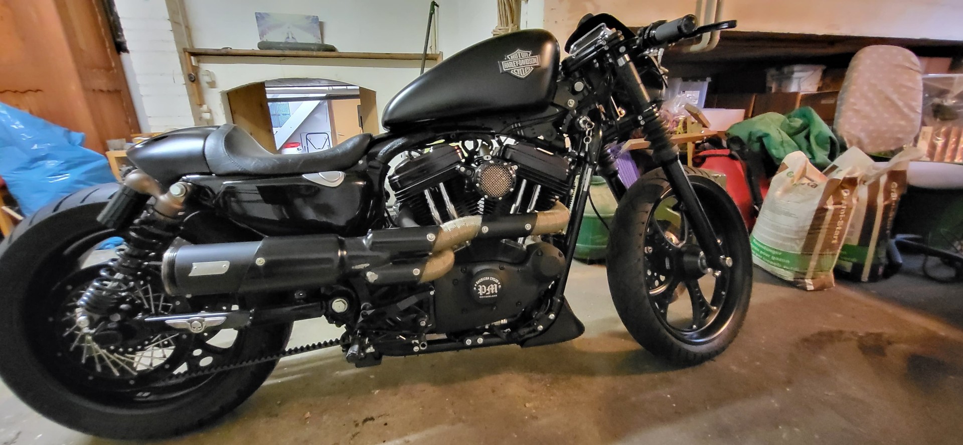 HARLEY-DAVIDSON XL1200N-image-1