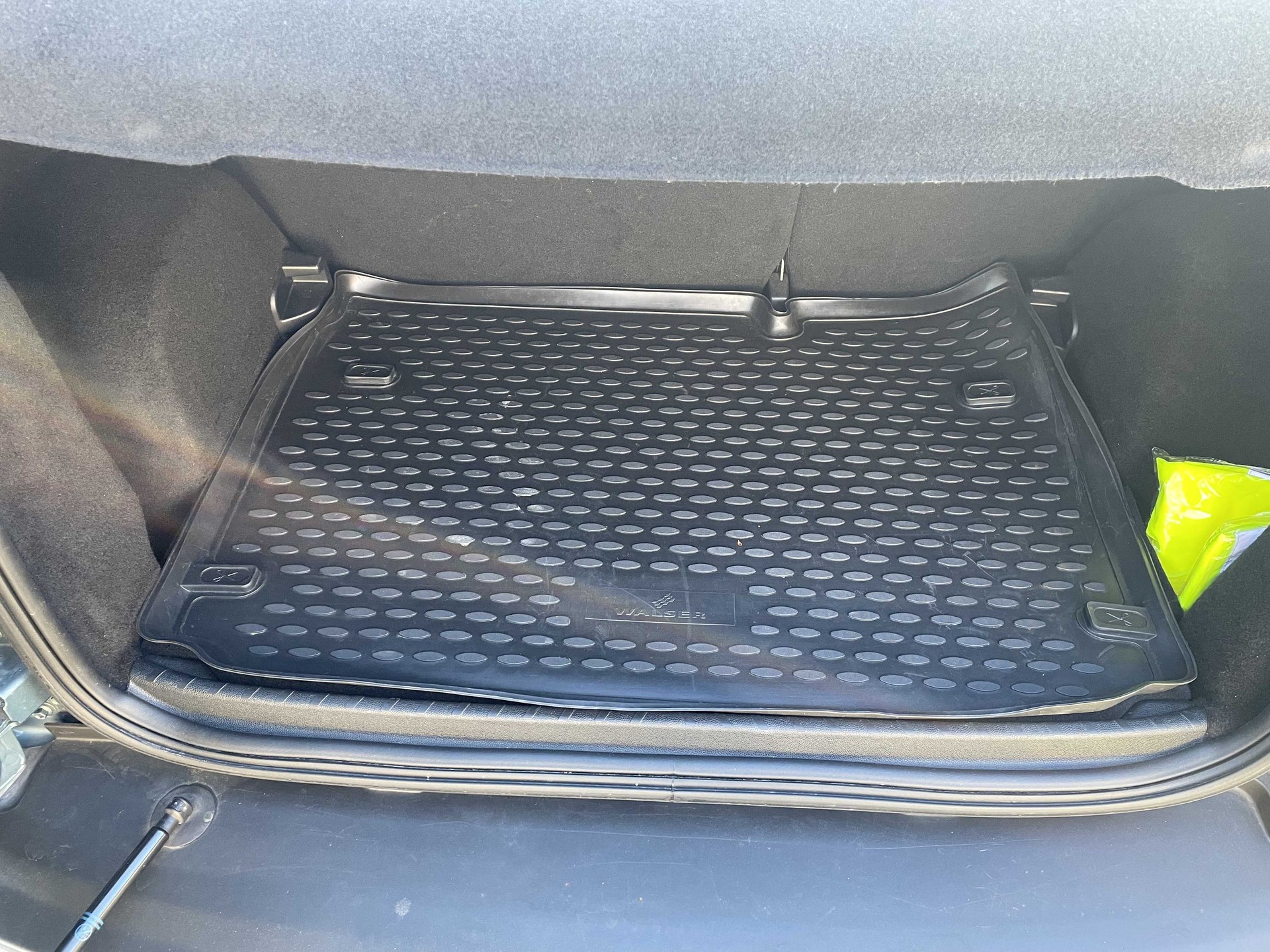 FORD EcoSport 1.0 EcoB Titanium-image-14