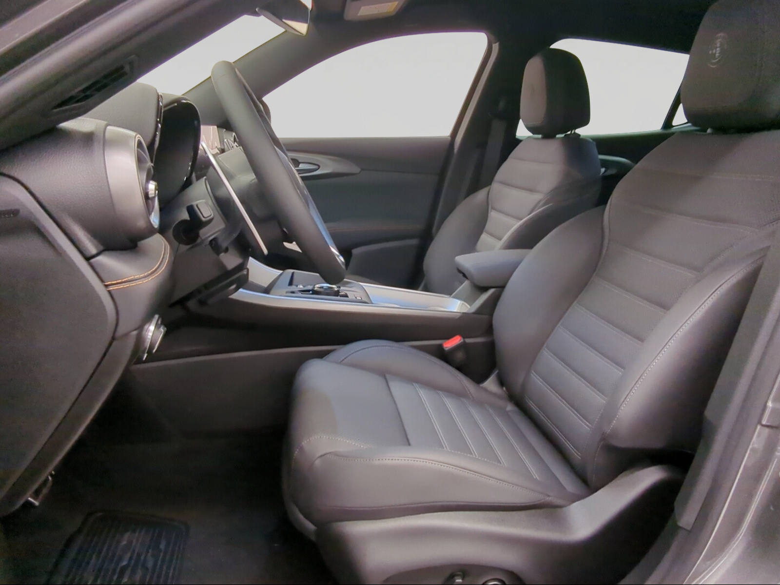 ALFA ROMEO Tonale 1.5 48V Hybrid Veloce-image-6