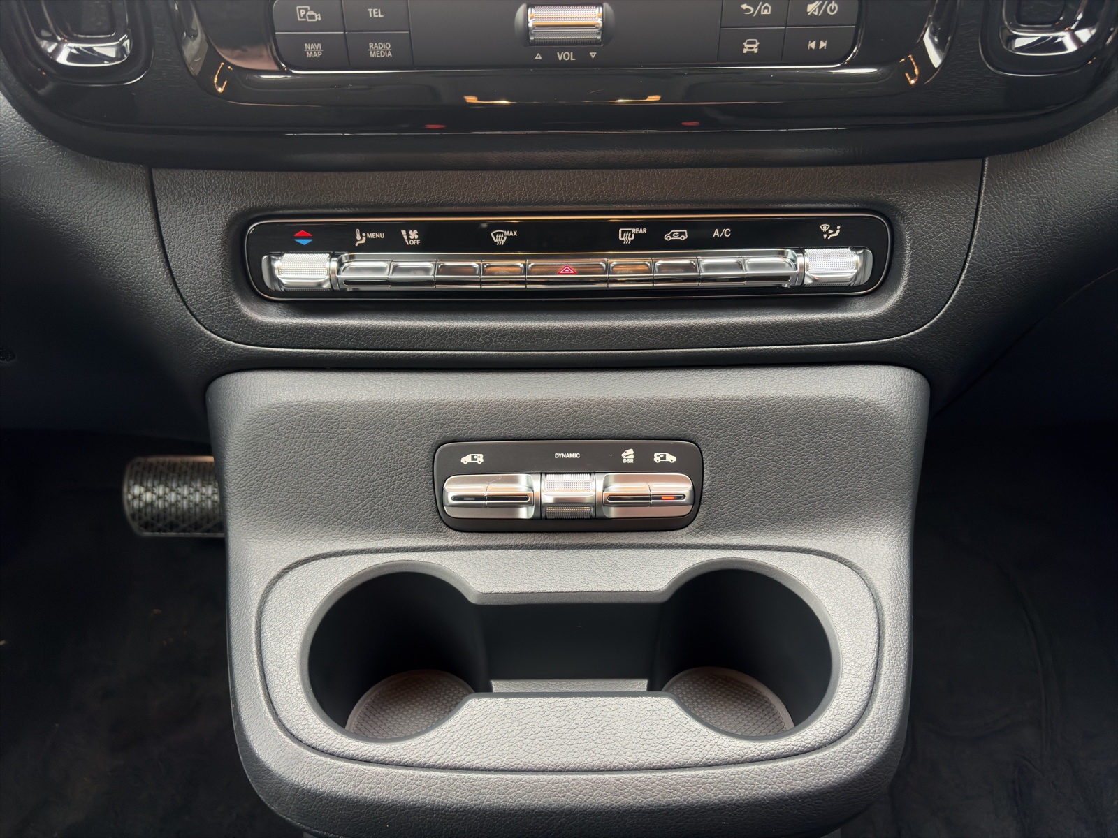 MERCEDES-BENZ Vito 116 CDI Lang Tourer FAMILY 9G-Tronic 4M Select-image-13