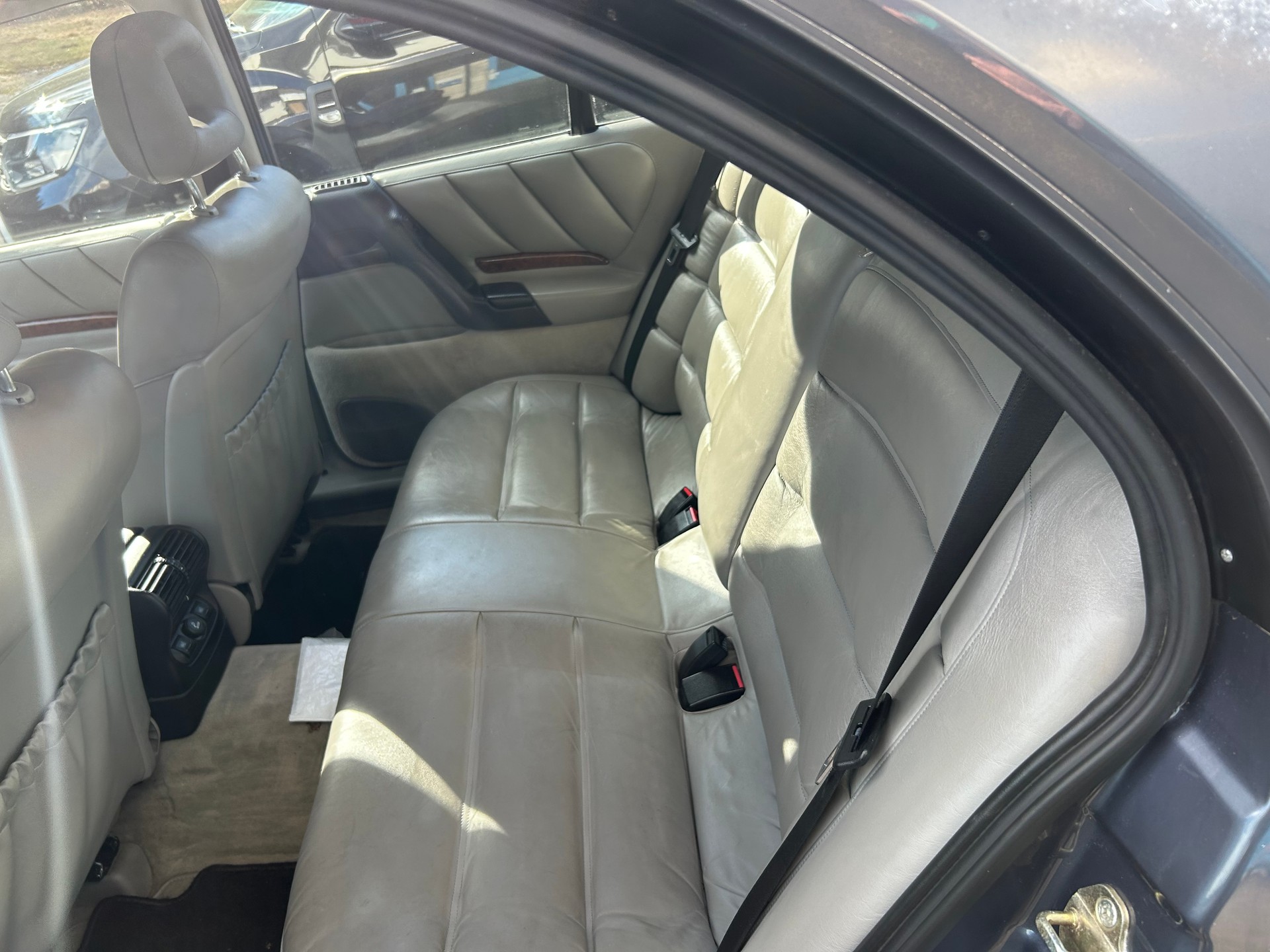 OPEL Omega 3.0i MV6 A-image-9