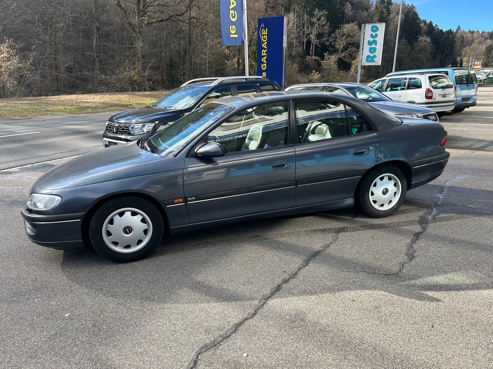 OPEL Omega 3.0i MV6 A-image-1