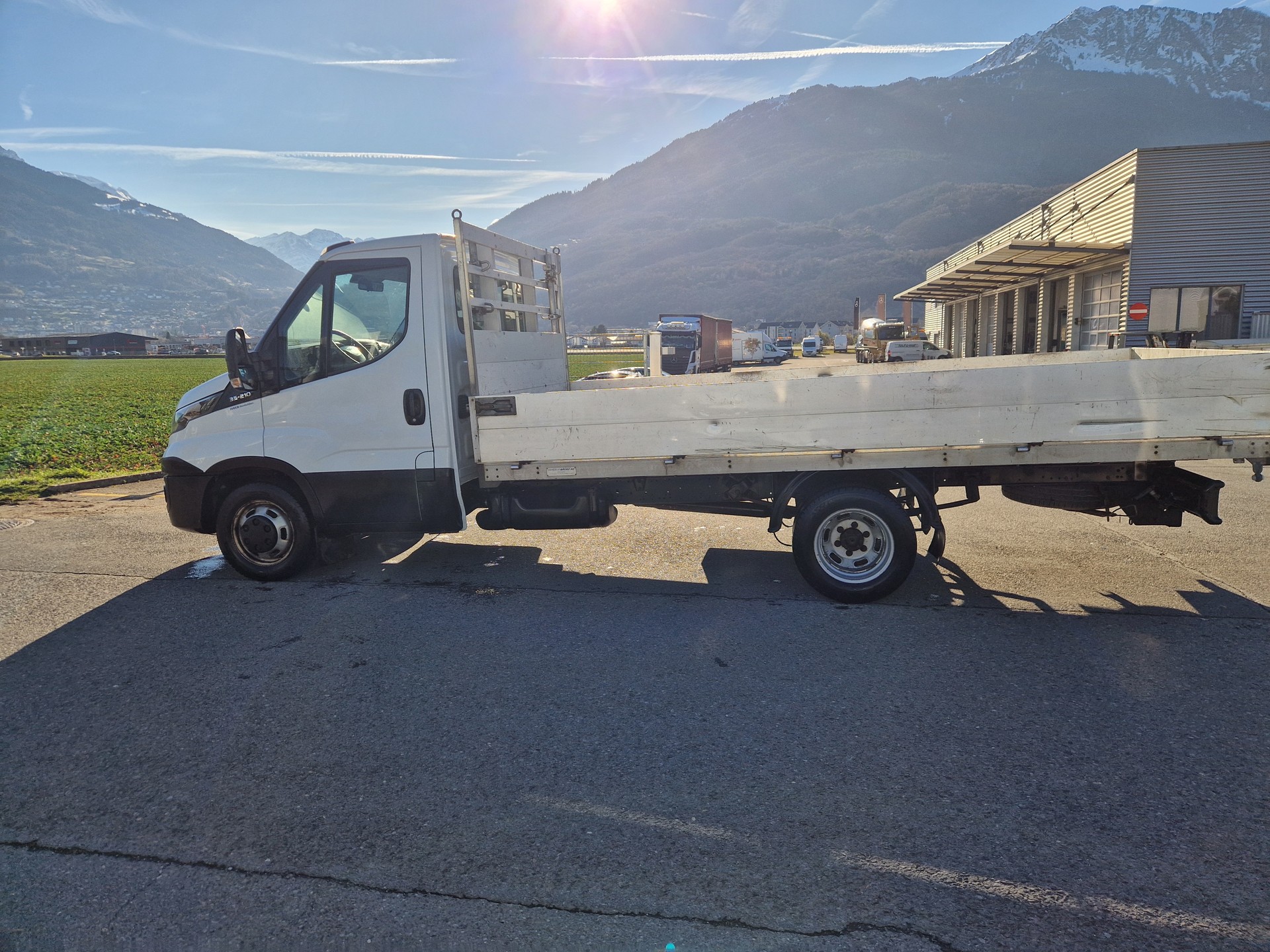 IVECO 35 C 21-image-4