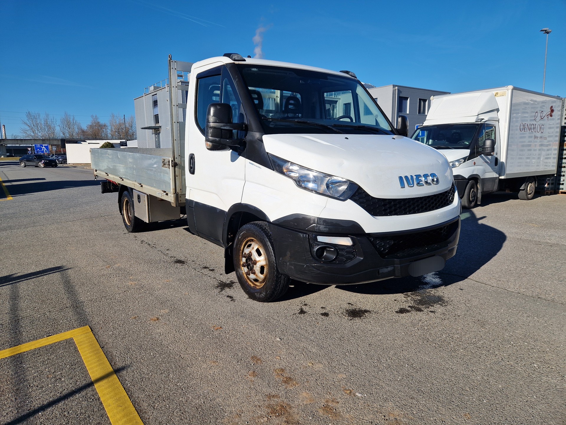 IVECO 35 C 21-image-2