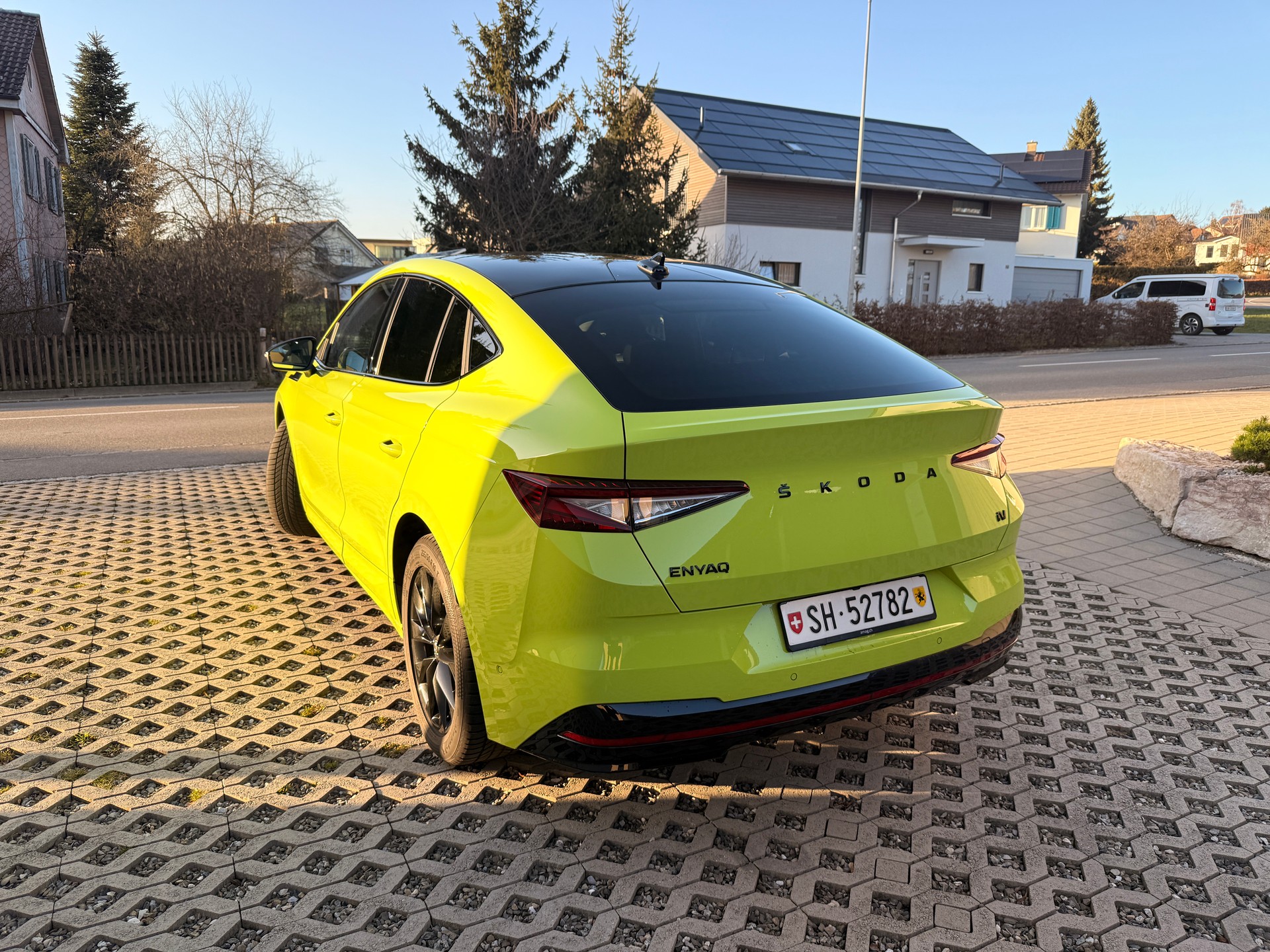 SKODA Enyaq Coupé RS iV 80 4x4-image-1