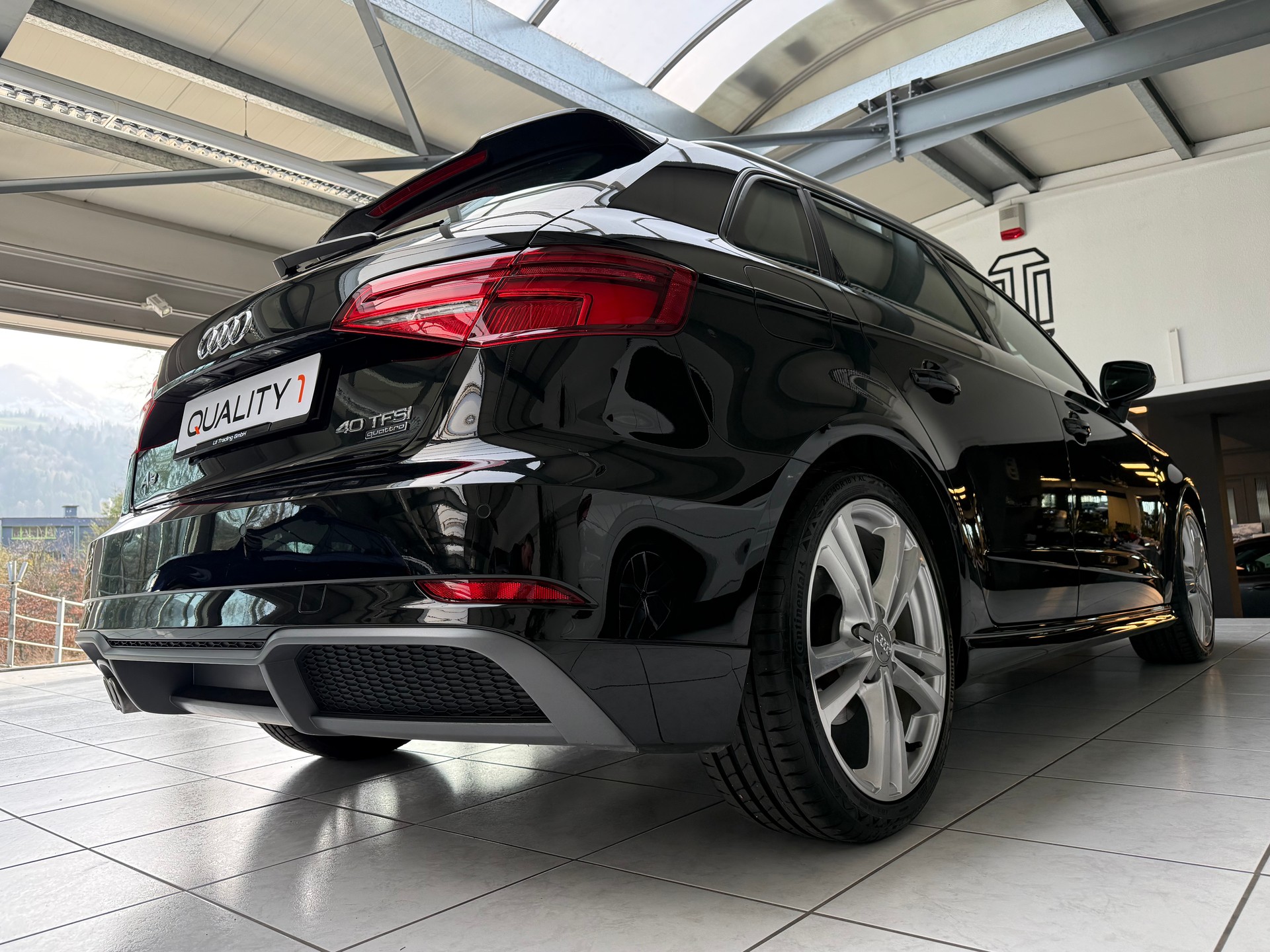 AUDI A3 Sportback 40 TFSI Sport quattro S-tronic * frisch ab MFK *-image-4