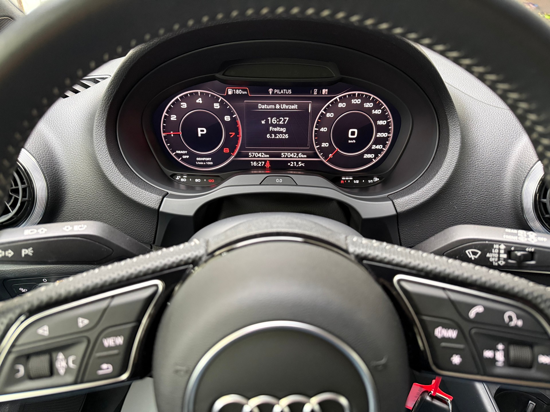 AUDI A3 Sportback 40 TFSI Sport quattro S-tronic * frisch ab MFK *-image-12