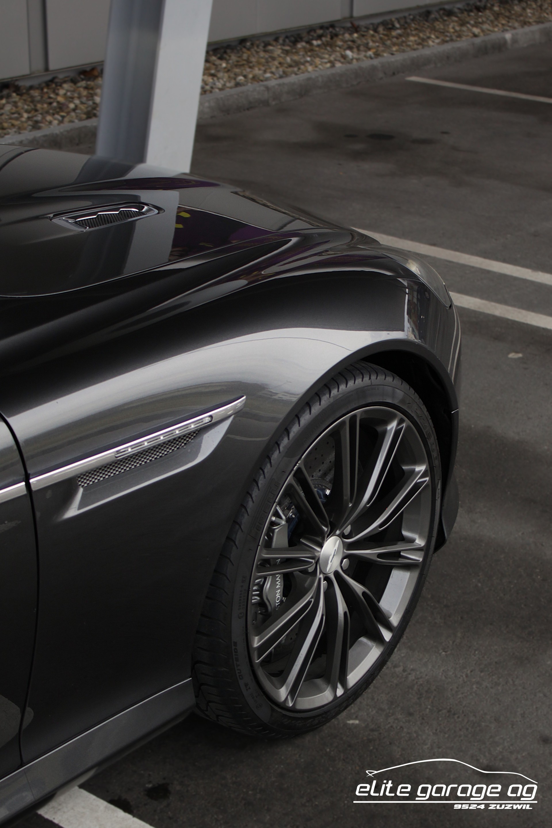 ASTON MARTIN Virage Coupé V12 5.9-48 Touchtronic2-image-10