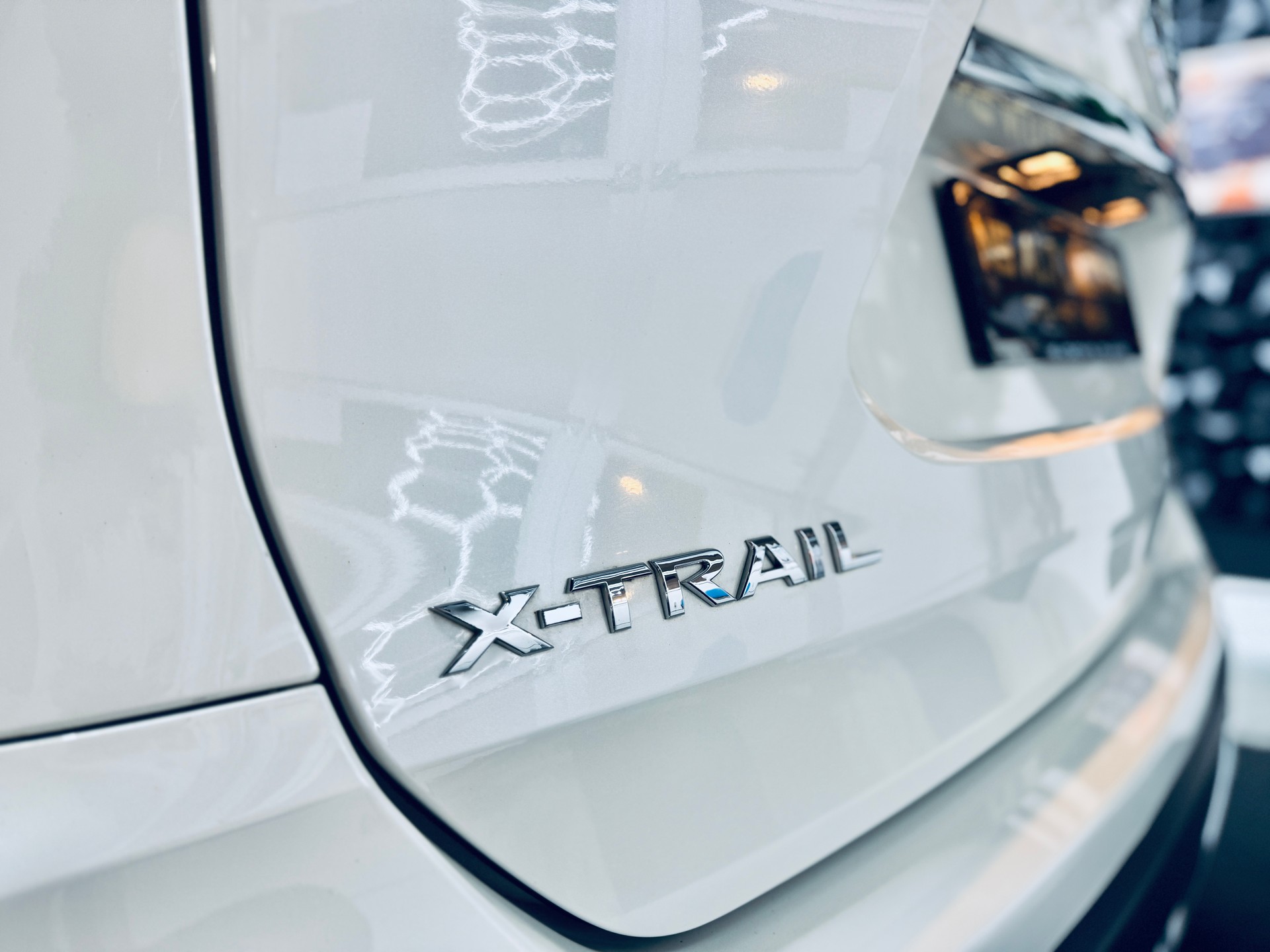 NISSAN X-Trail 1.7 dCi tekna Xtronic CVT ALL-MODE 4x4-image-9