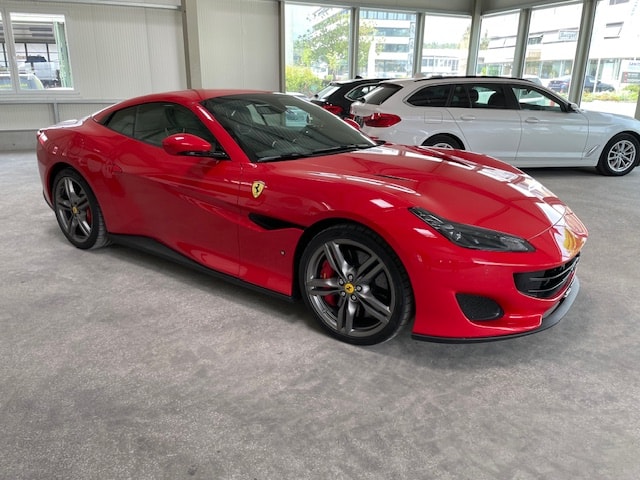 FERRARI Portofino 3.9 V8 T-image-1