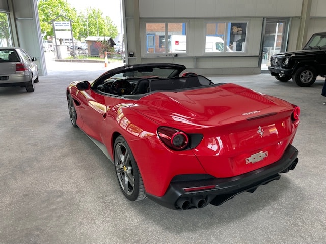 FERRARI Portofino 3.9 V8 T-image-5
