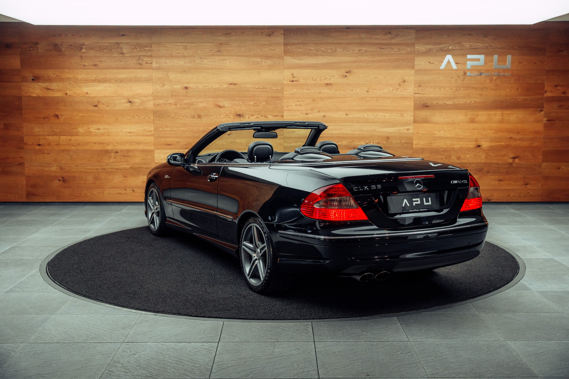 MERCEDES-BENZ CLK 63 AMG Avantgarde 7G-Tronic 1/119-showroom-element-2
