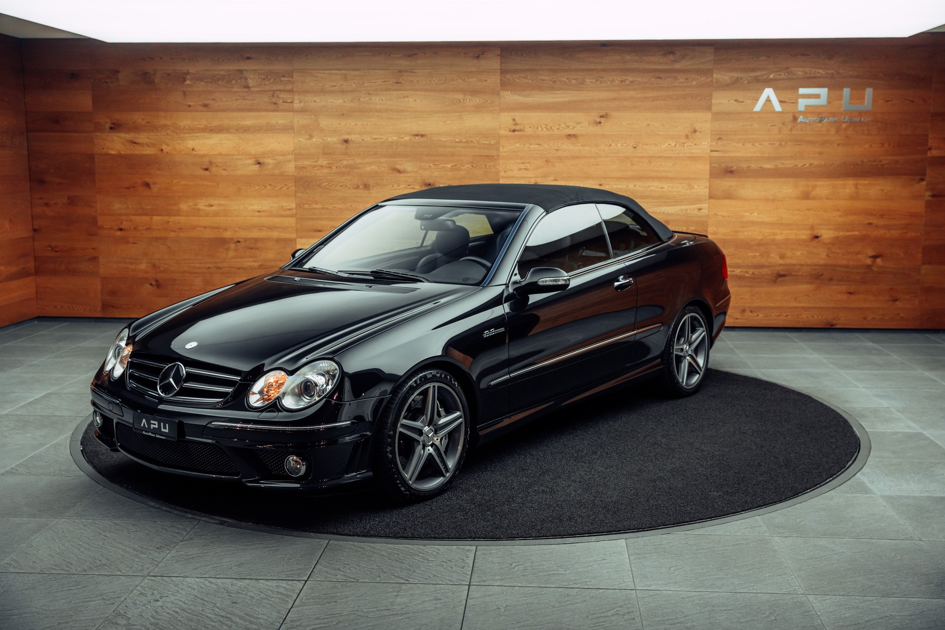 MERCEDES-BENZ CLK 63 AMG Avantgarde 7G-Tronic 1/119-image-19
