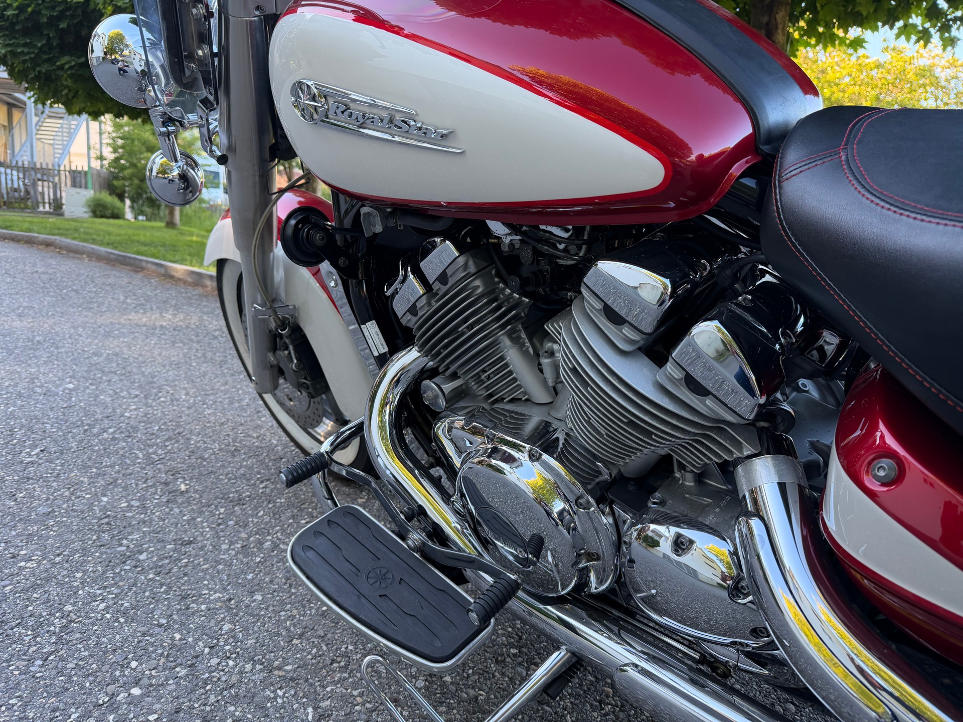 YAMAHA XVZ 1300 A Royal Star-image-7