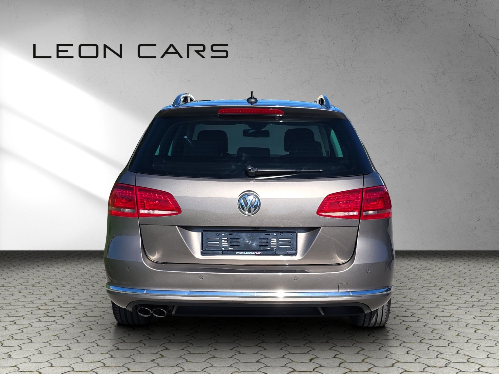 VW Passat Variant 2.0 TDI BMT Highline DSG-image-5