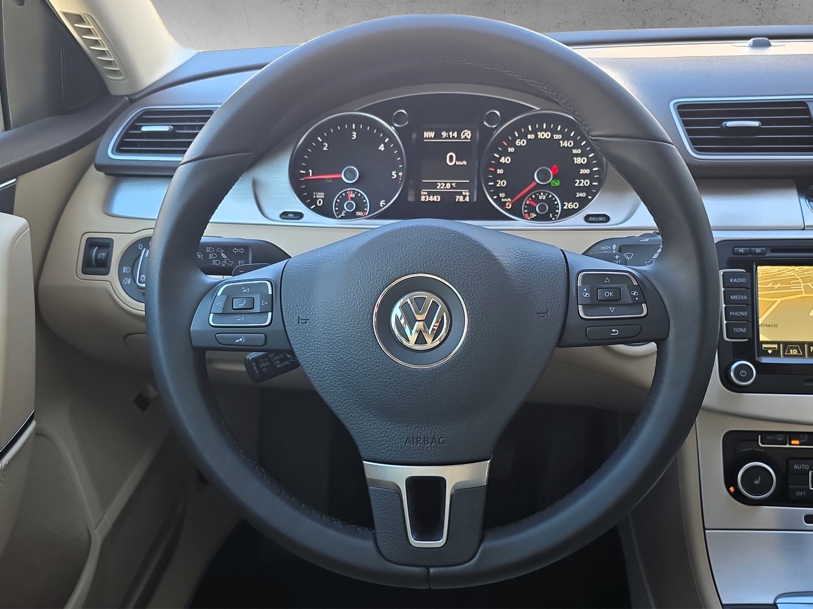 VW Passat Variant 2.0 TDI BMT Highline DSG-image-13