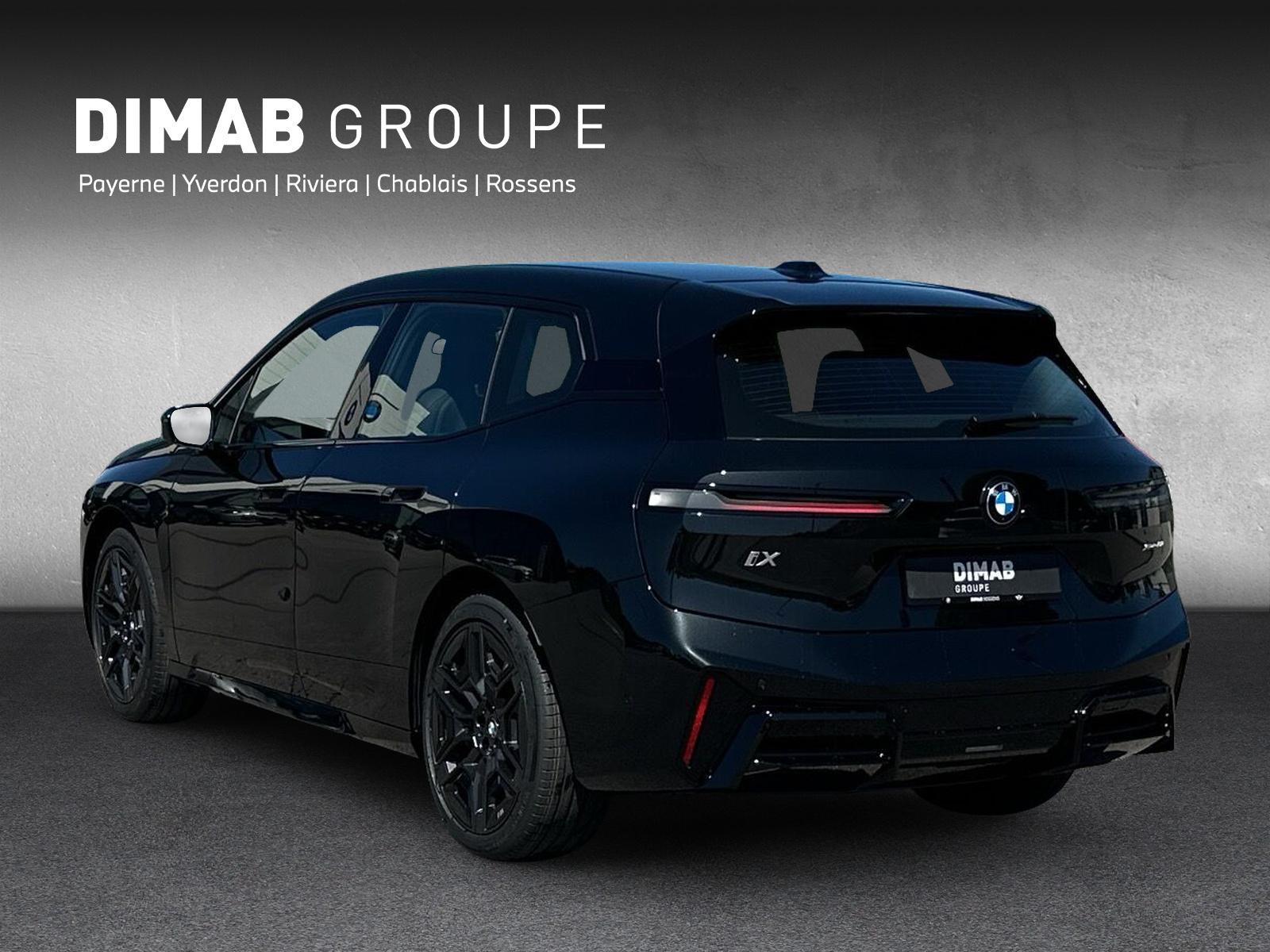 BMW iX xDrive60 M Sport Pro (CH) AHK 2.5T ** Action de Leasing à 0.9% ** 📍-showroom-element-2