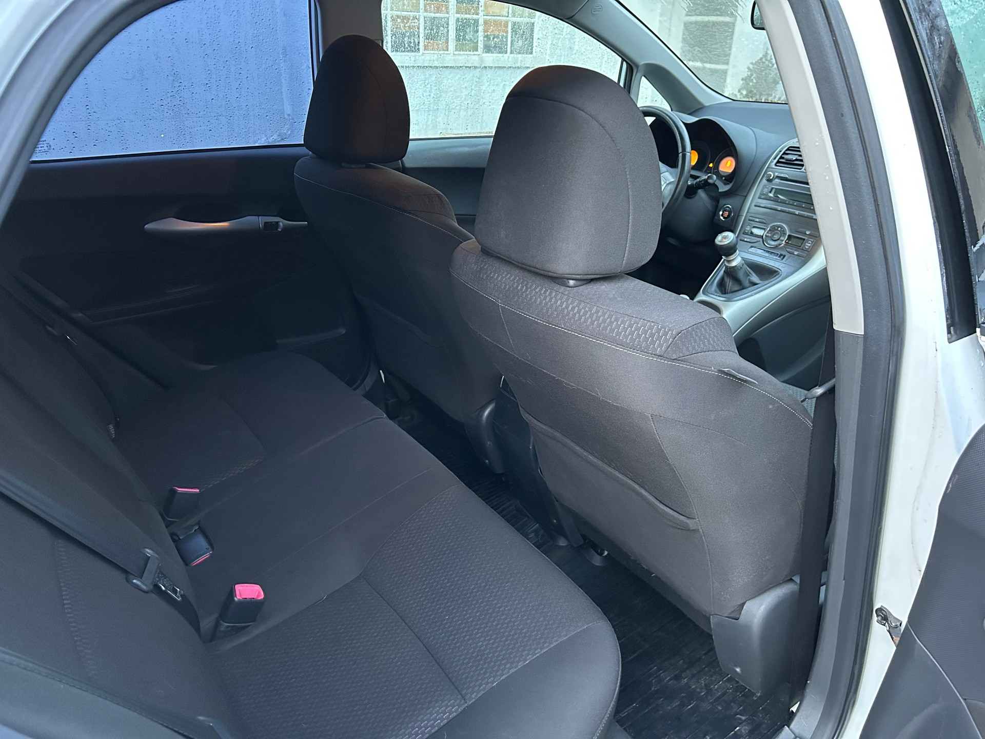TOYOTA Auris 2.2 D-4D CleanPower Linea Sol Premium-image-13