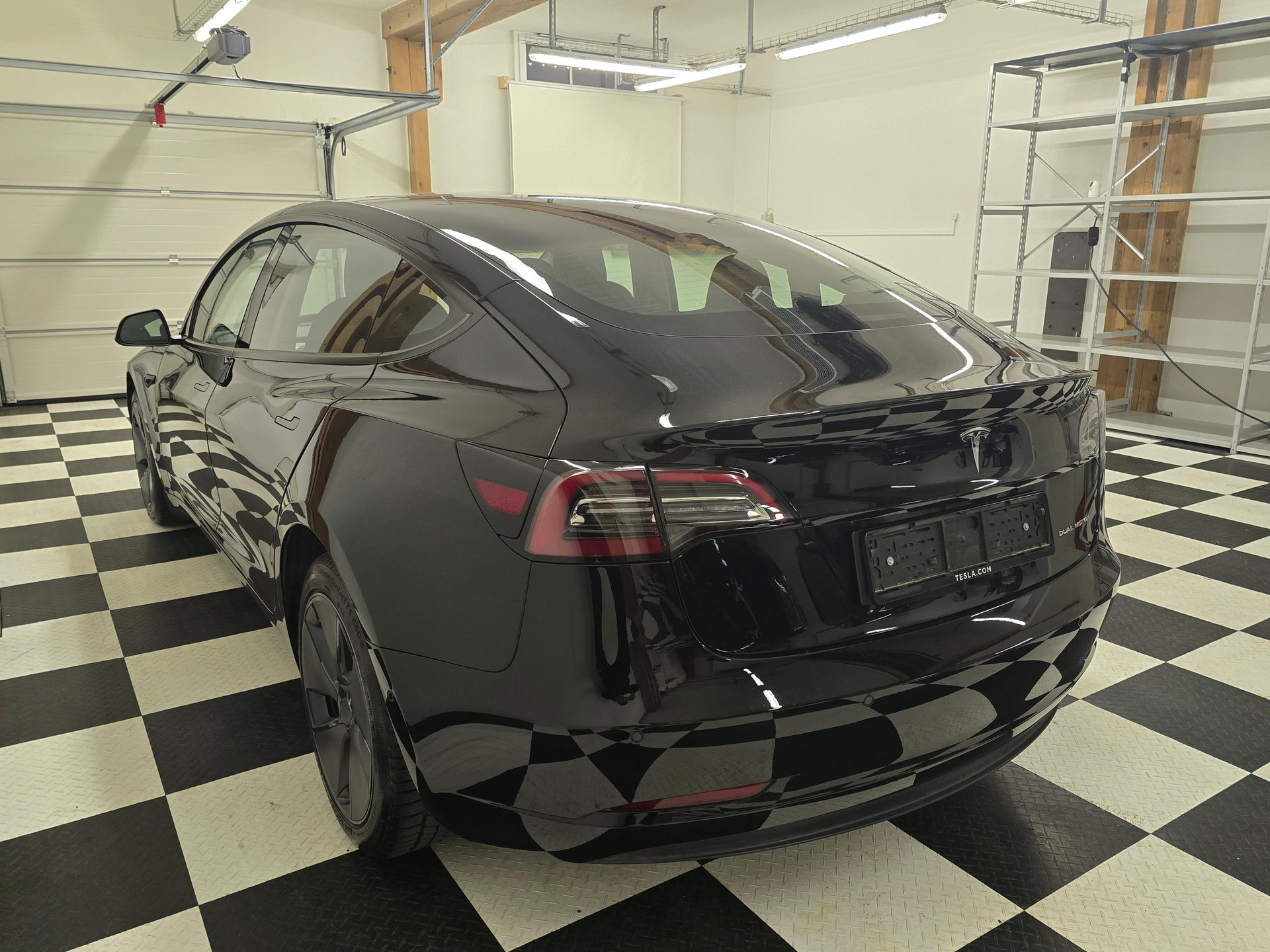 TESLA Model 3 Long Range Dual Motor AWD-image-5