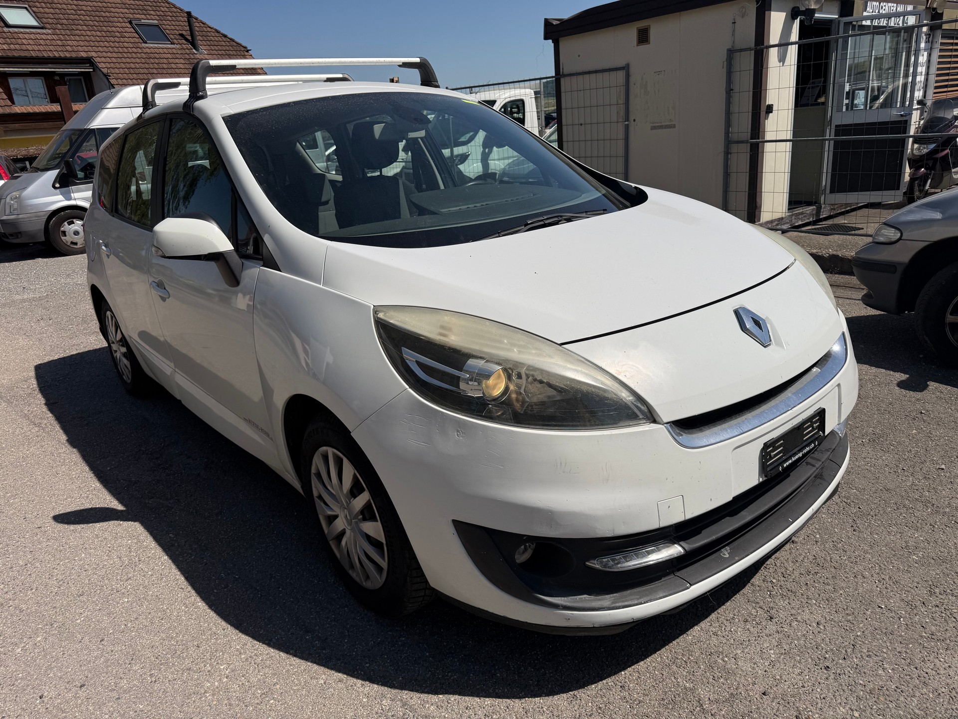 RENAULT Grand Scénic 1.5 dCi Expression-image-1