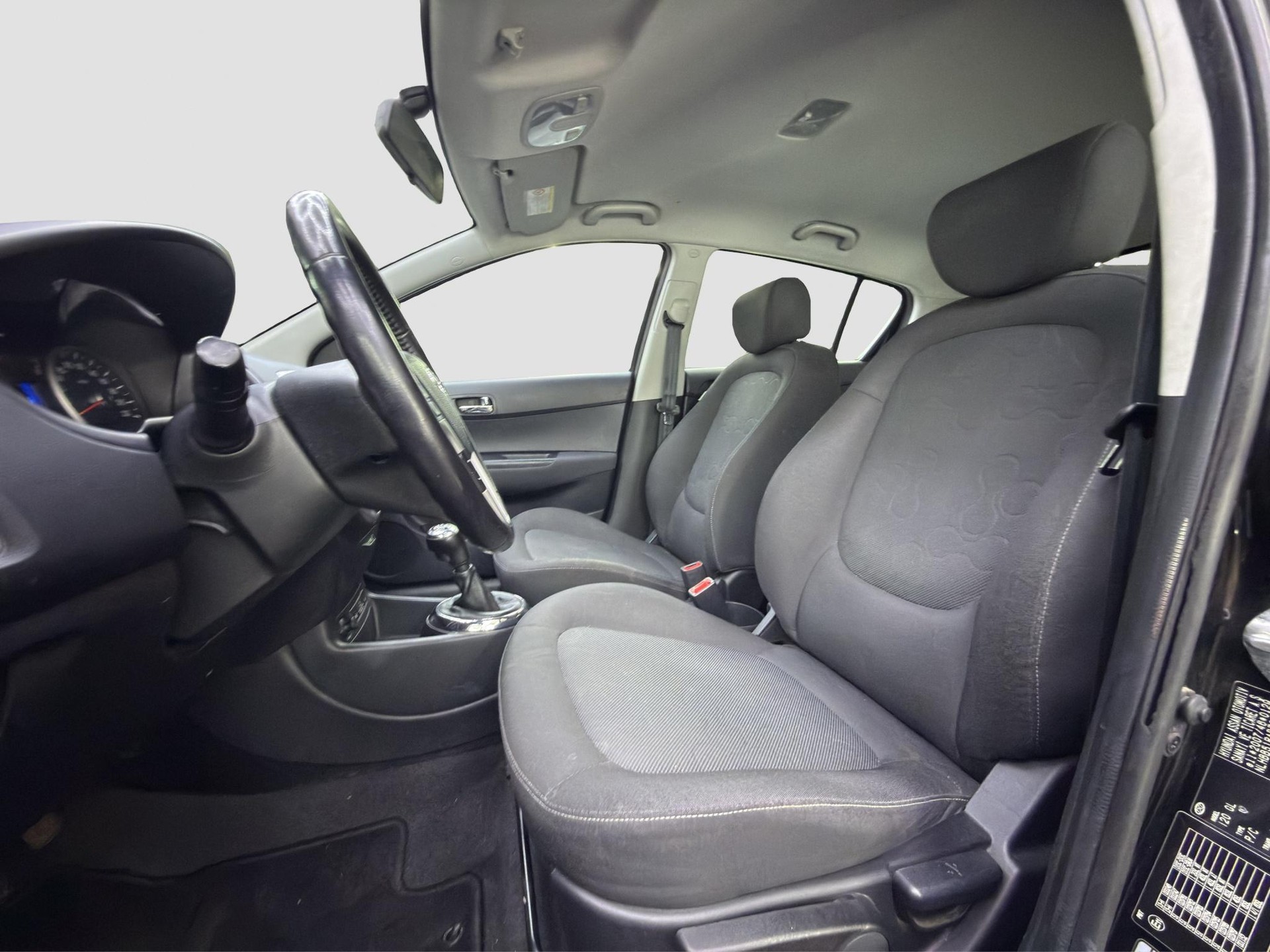 HYUNDAI i20 1.4 CRDi Style-image-7
