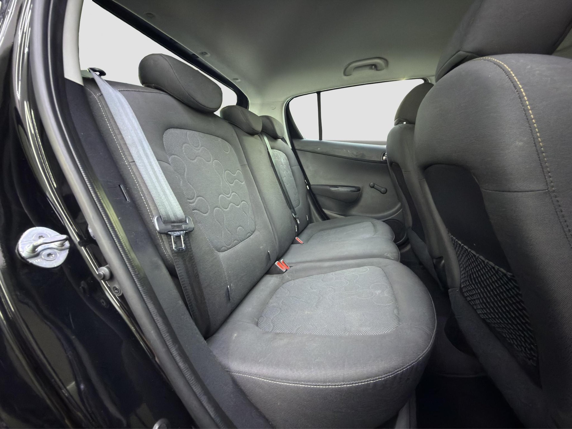HYUNDAI i20 1.4 CRDi Style-image-17