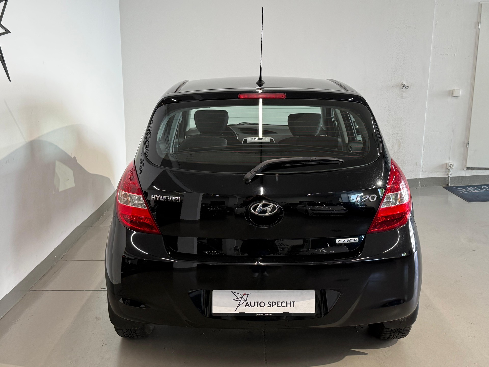 HYUNDAI i20 1.4 CRDi Style-image-5