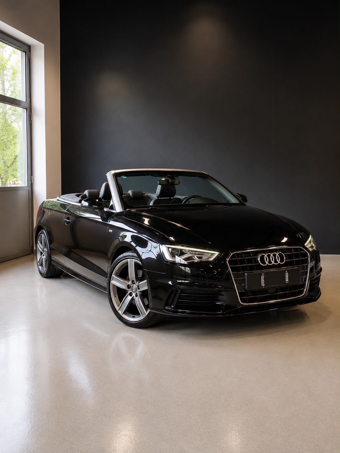 AUDI A3 Cabriolet 1.8 TFSI Ambiente S-tronic-image-7