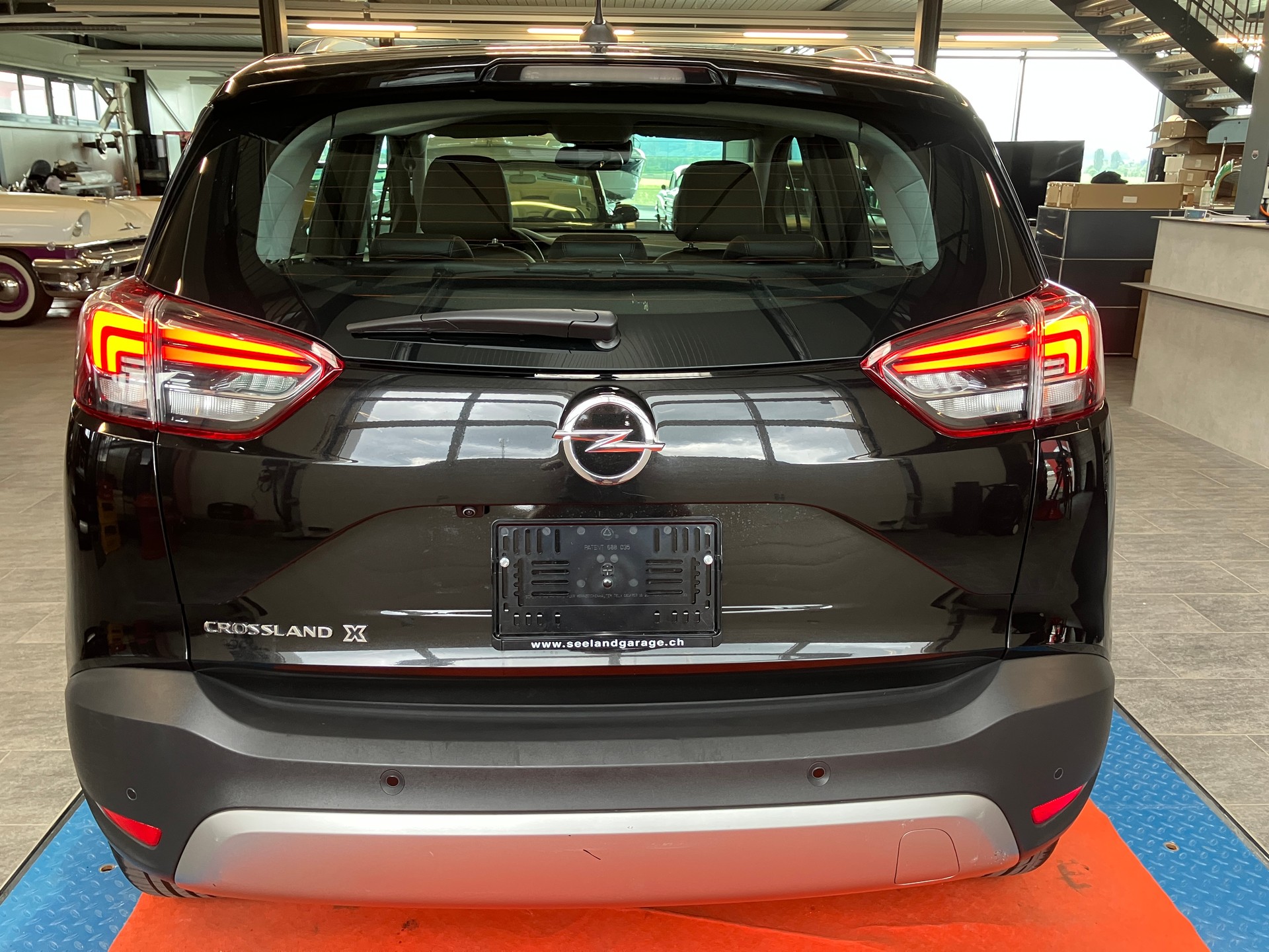 OPEL Crossland X 1.2i Enjoy Automatik-showroom-element-3