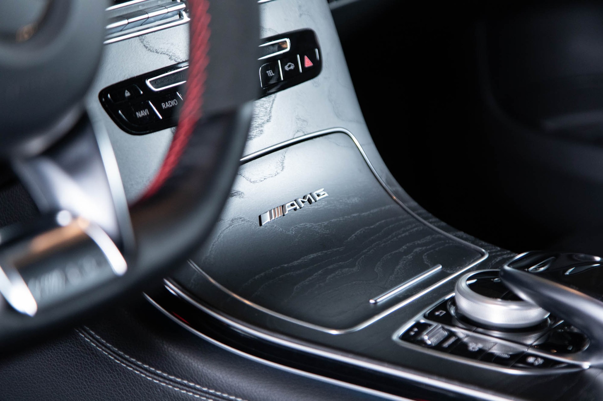 MERCEDES-BENZ GLC 63 S AMG 4Matic+ 9G-Tronic-image-17