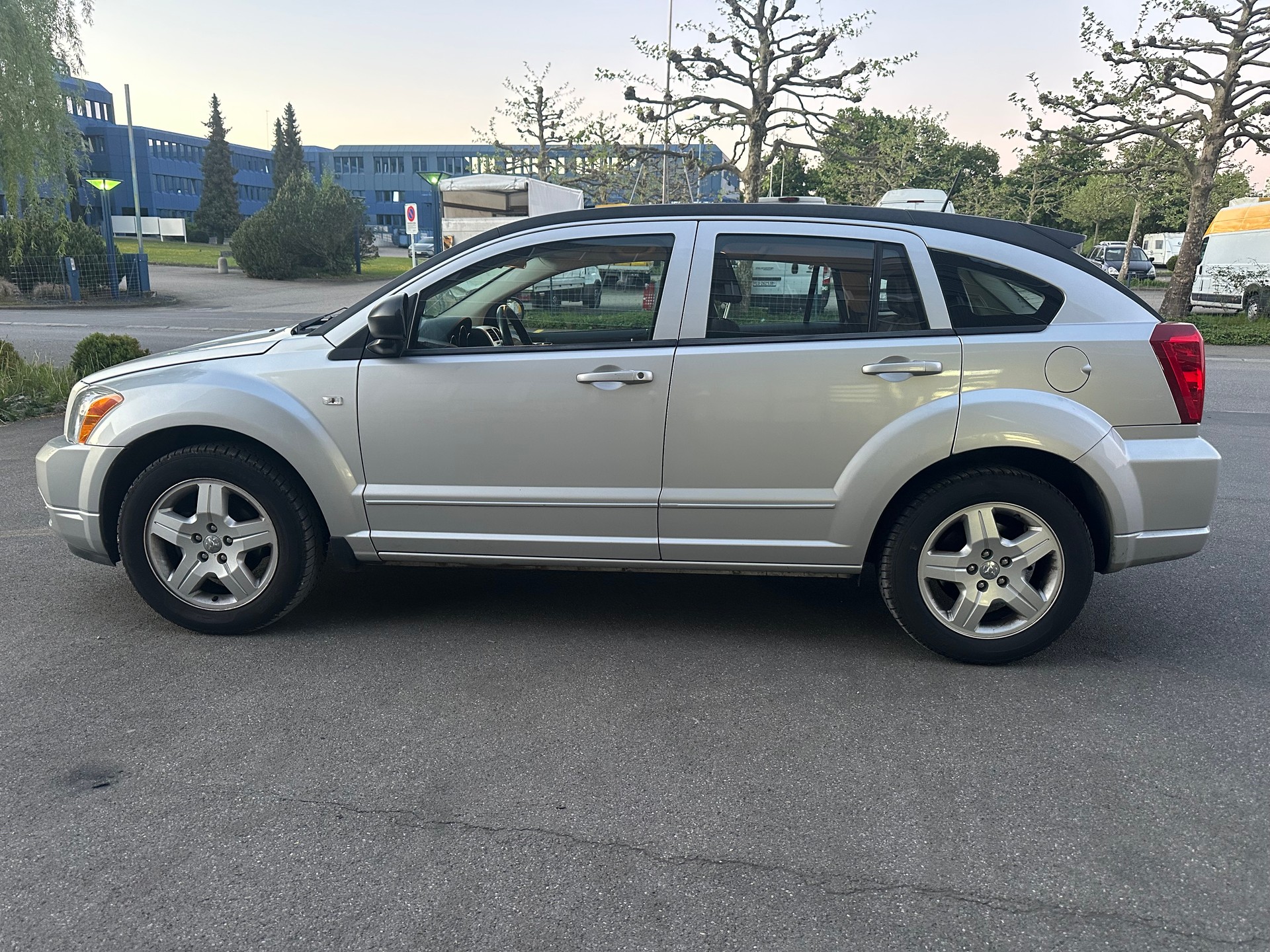 DODGE Caliber 2.0 SXT CVT-image-3