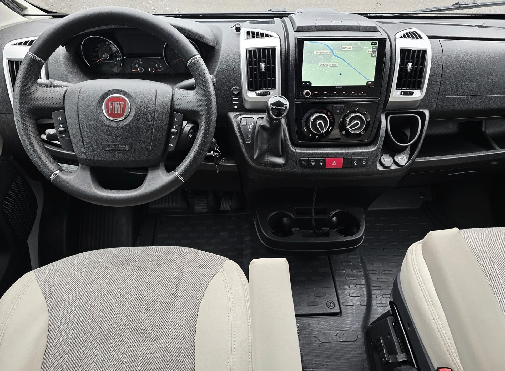 ETRUSCO CV 600 DB COMPLETE SELECTION 2,3 DIESEL 9G-AUTOMAT HUBDACH FIAT DUCATO MJ 140-image-14