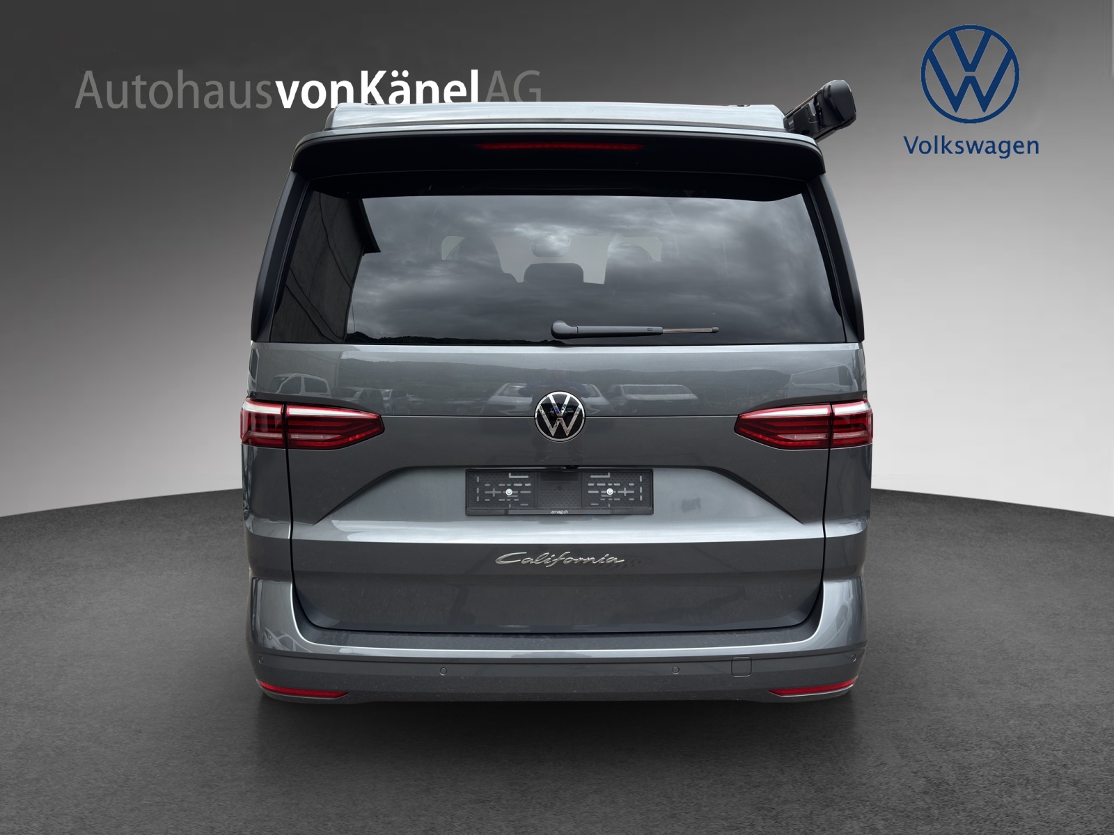VW California 2.0 TDI Beach Tour Liberty-image-13