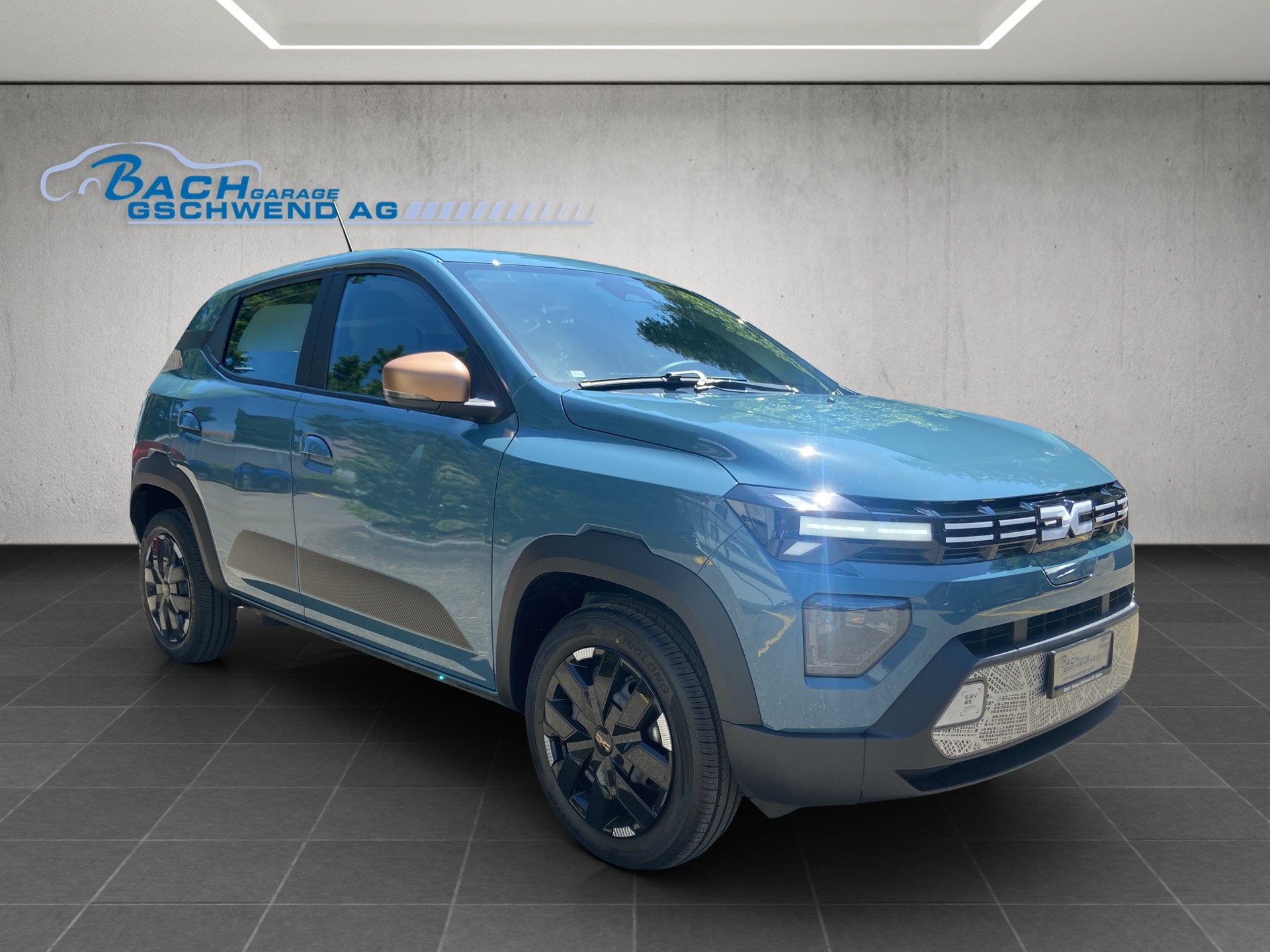 DACIA Spring 27 kWh Extreme-showroom-element-1