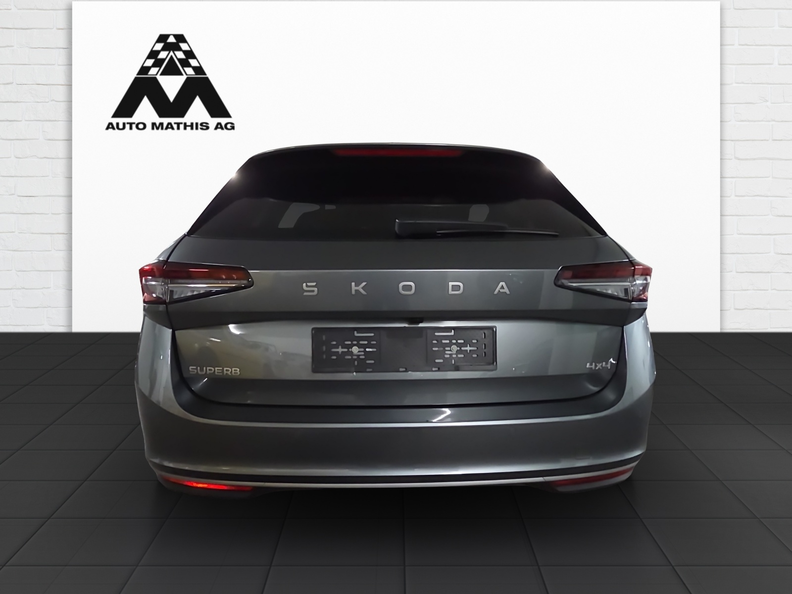 SKODA Superb Combi 2.0 TDi L&K 4x4 DSG-image-9