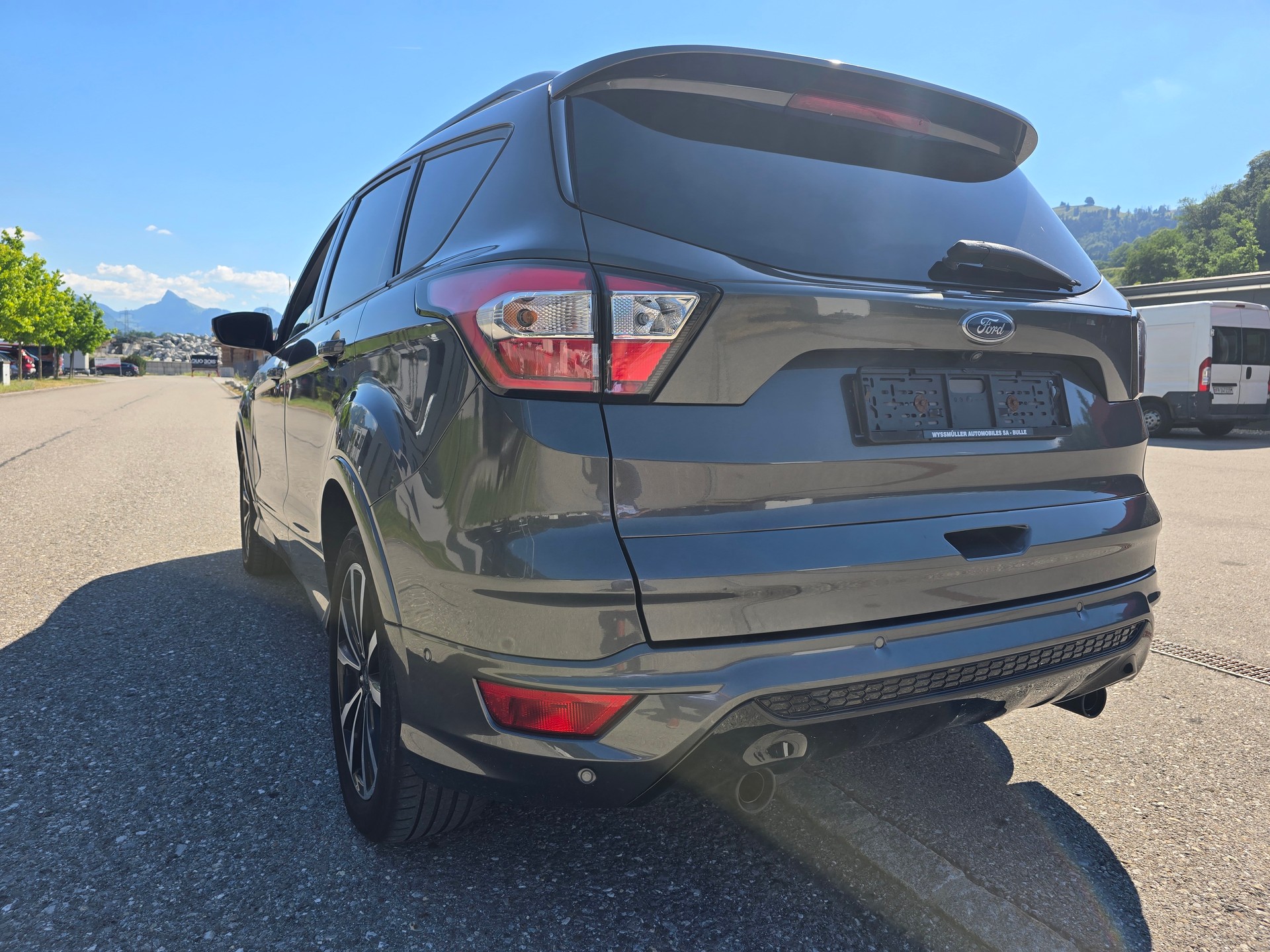 FORD Kuga 2.0 TDCi ST Line High 4WD PowerShift-image-3