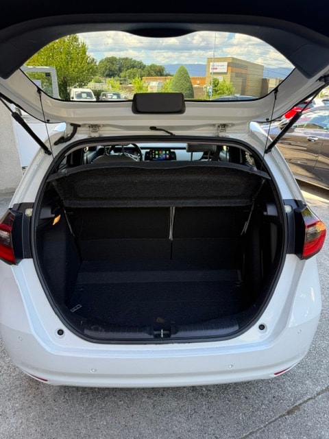 HONDA Jazz 1.5i-MMD Executive E-CVT-image-21