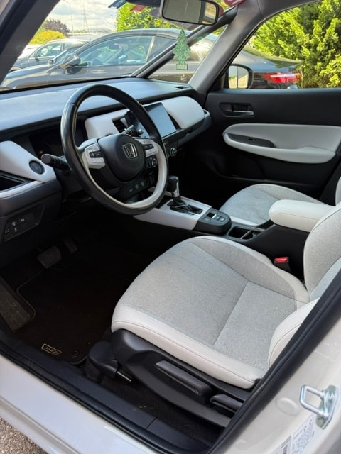 HONDA Jazz 1.5i-MMD Executive E-CVT-image-6