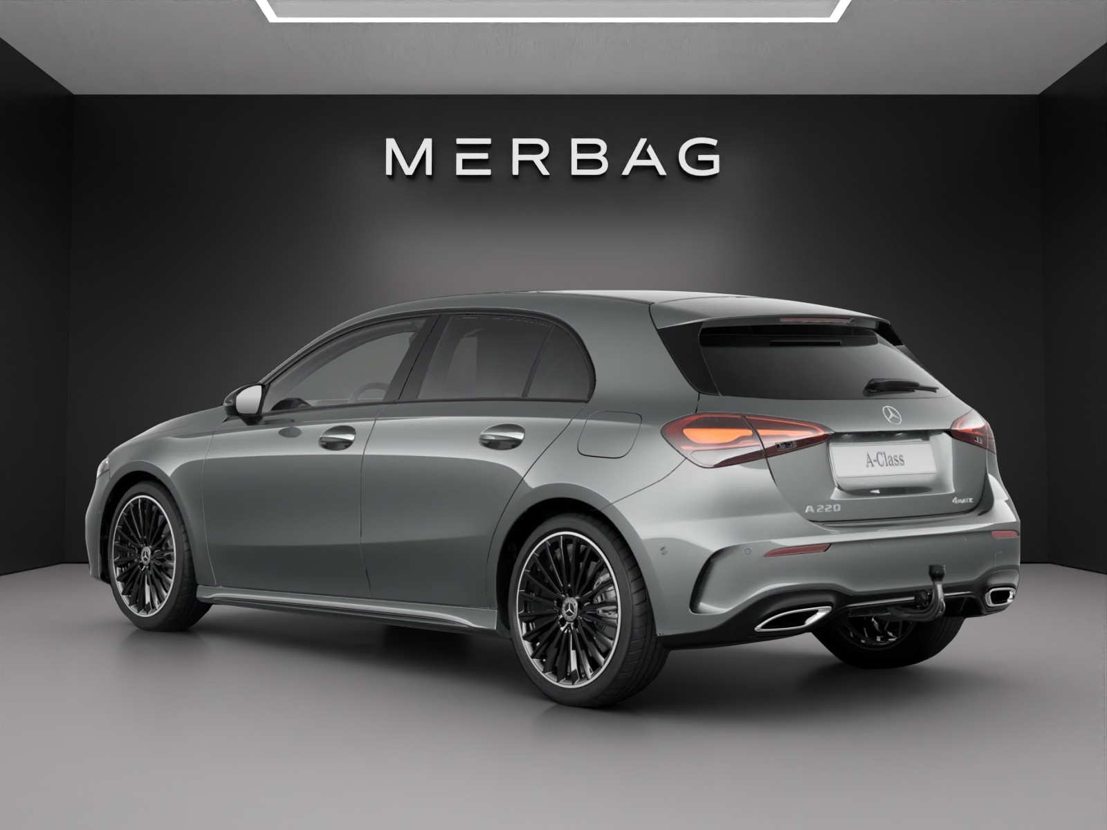 MERCEDES-BENZ A 220 4Matic 8G-DCT-image-4